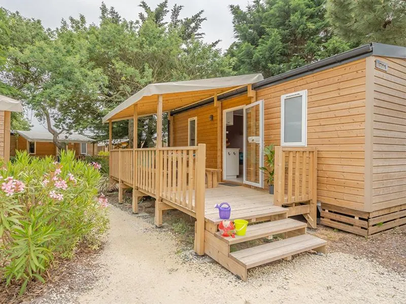 Property building in Camping Les Grenettes