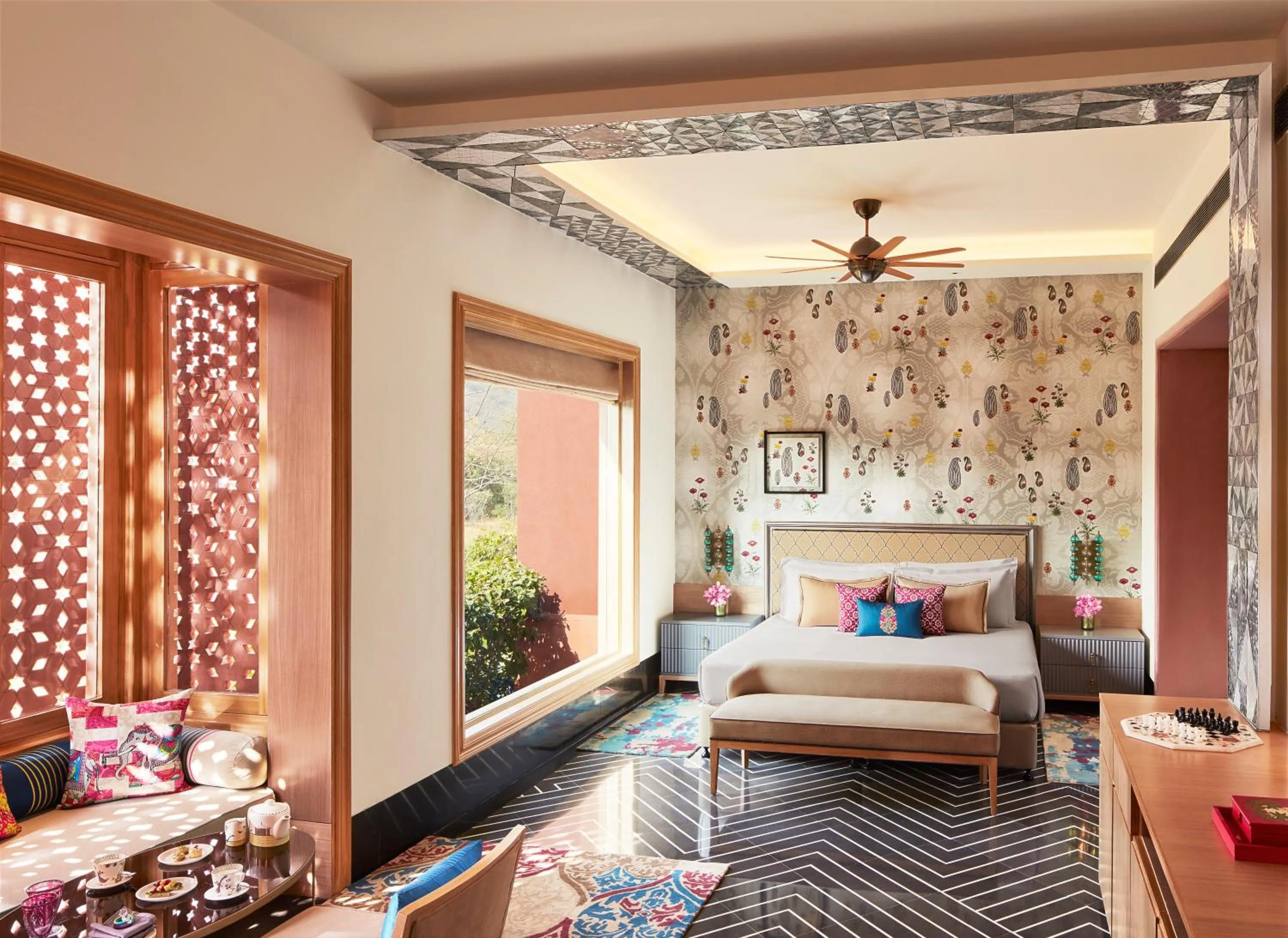 Living room, Bed in Taj Devi Ratn Resort & Spa, Jaipur