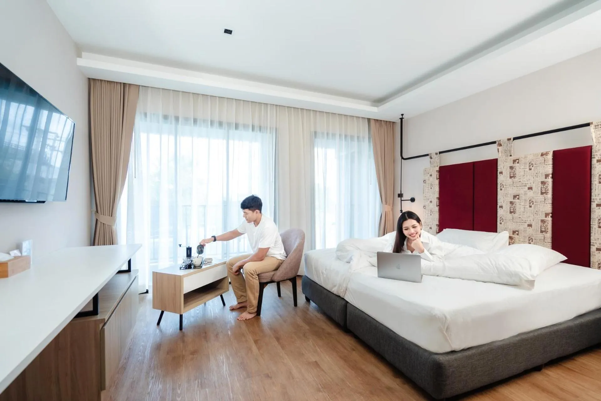 Photo of the whole room, Bed in W3 Hotel