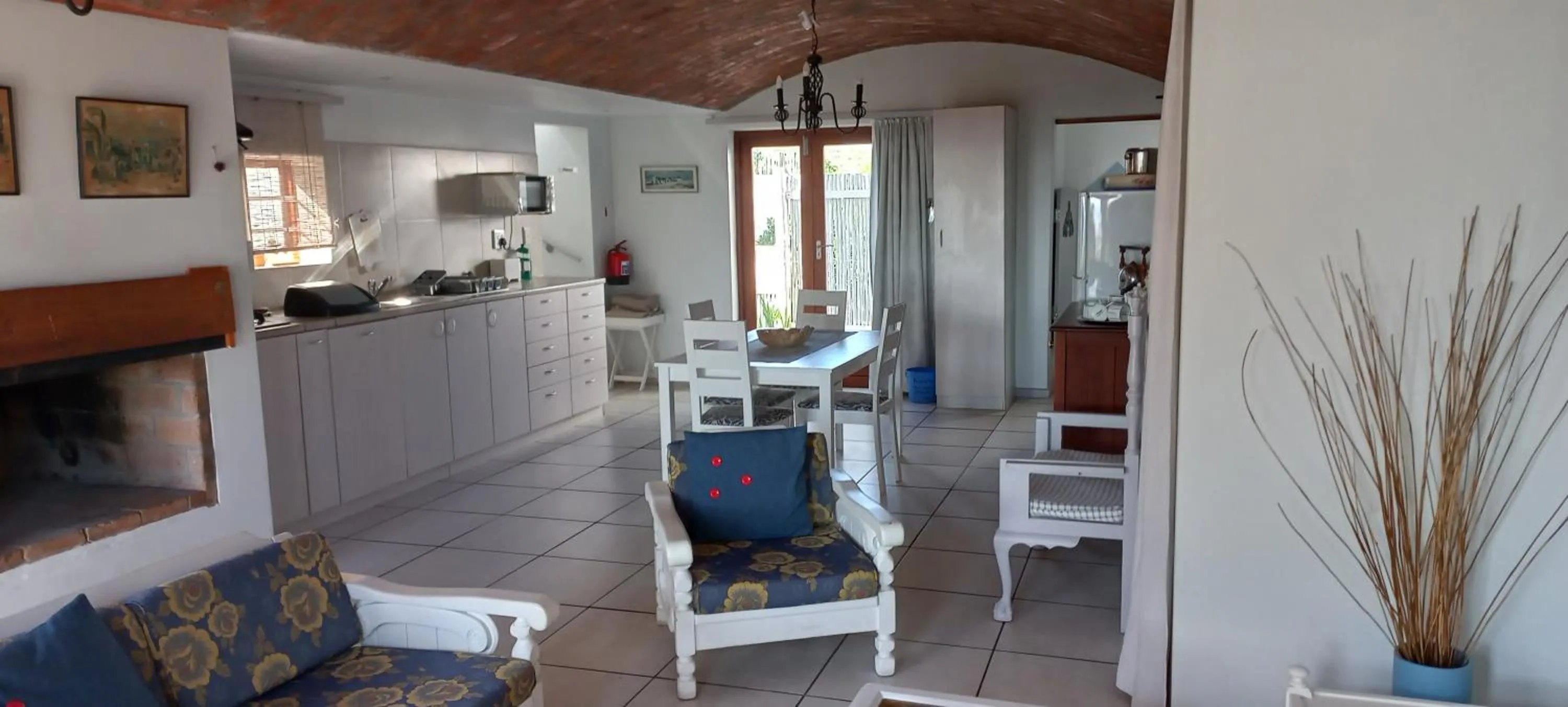 Kitchen or kitchenette in Paters Haven Self-catering and B&B