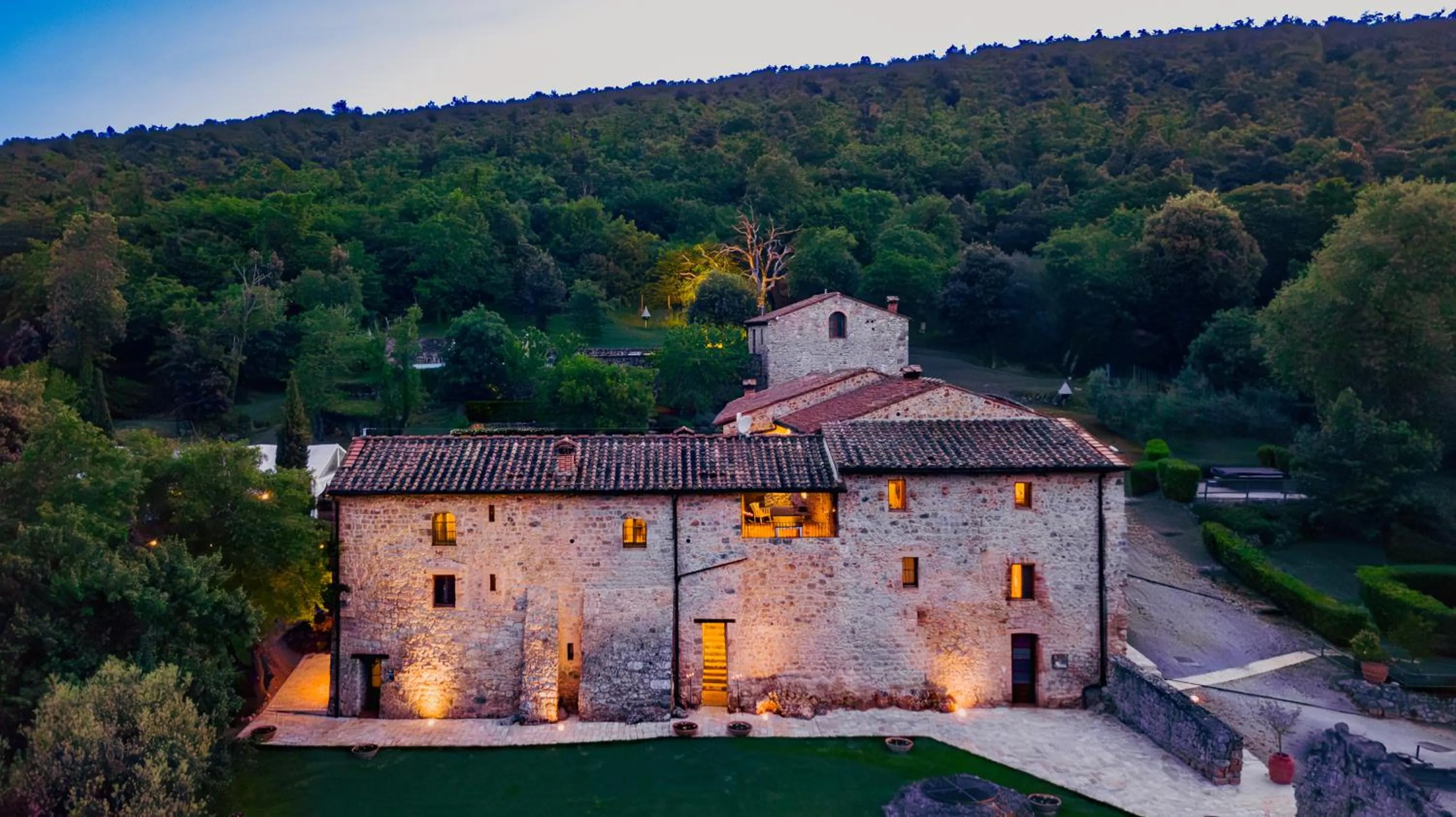Property building in Relais La Costa Historical Residence