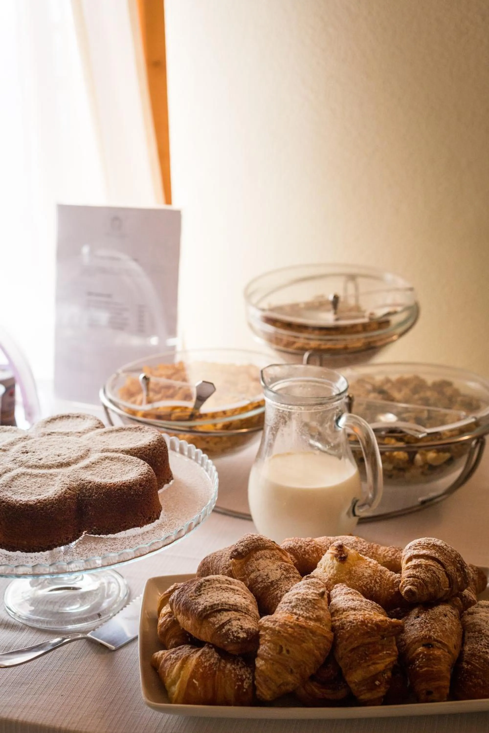 Continental breakfast in Relais La Costa Historical Residence