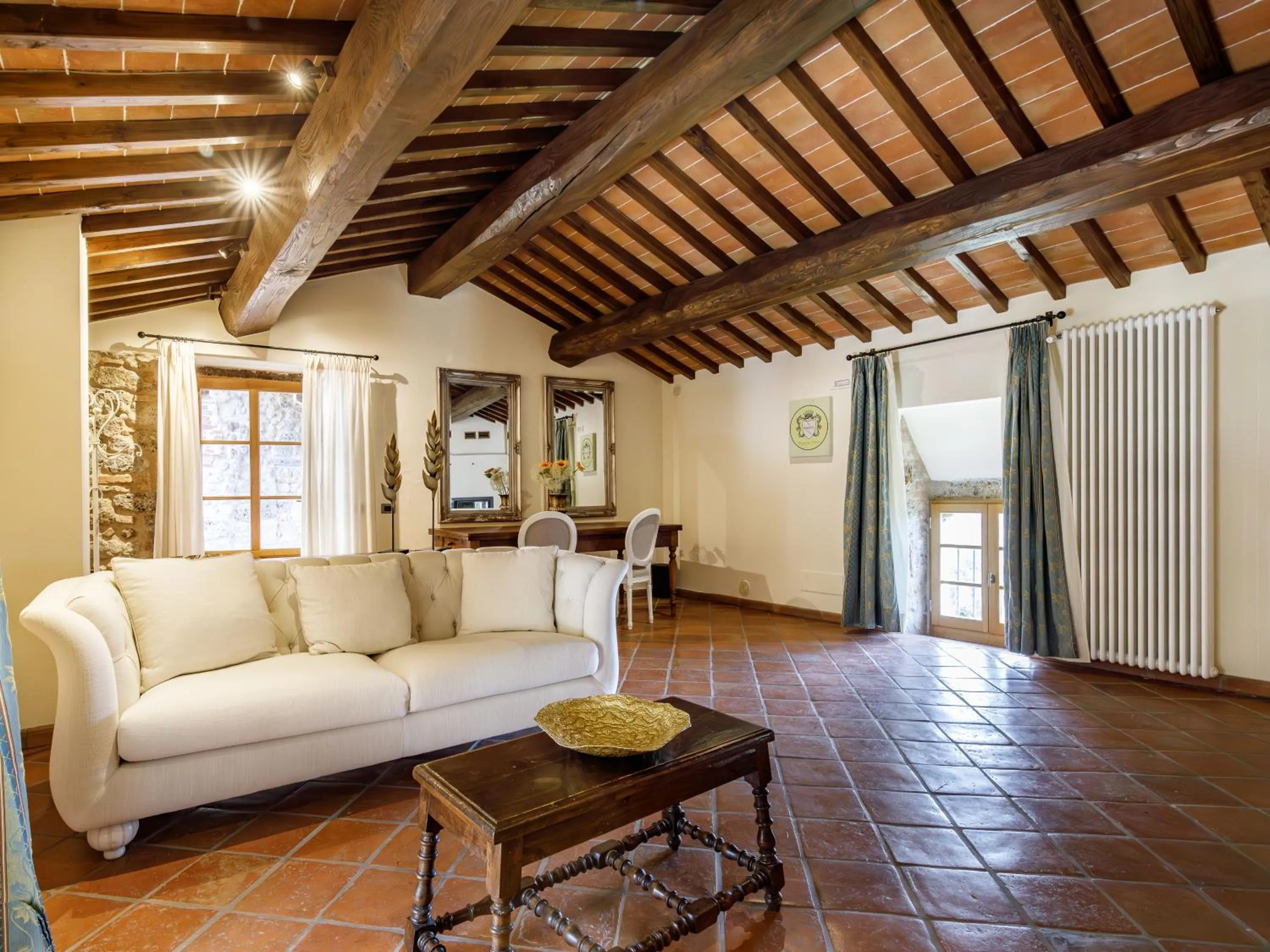 Living room in Relais La Costa Historical Residence