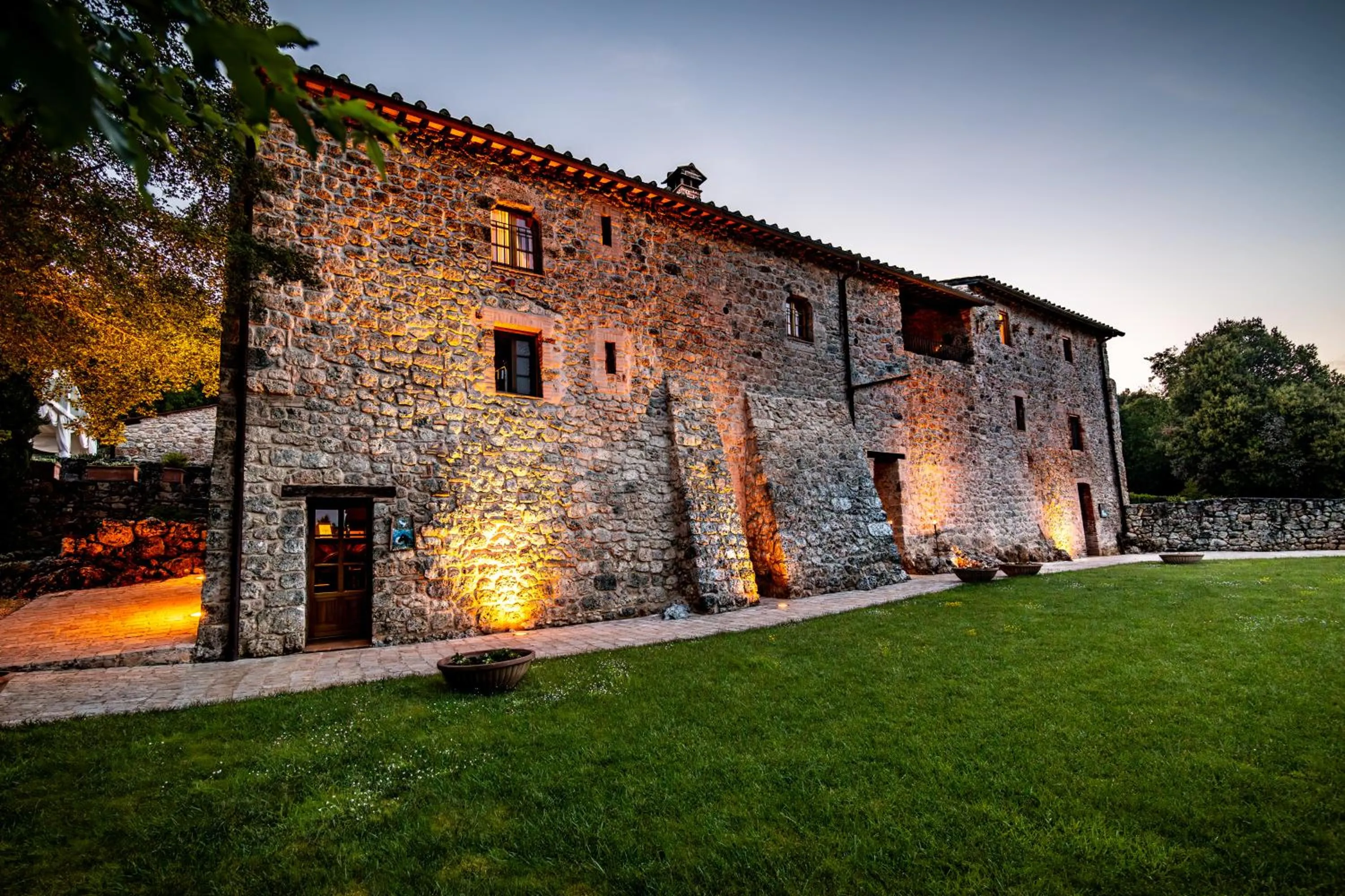 Property building in Relais La Costa Historical Residence