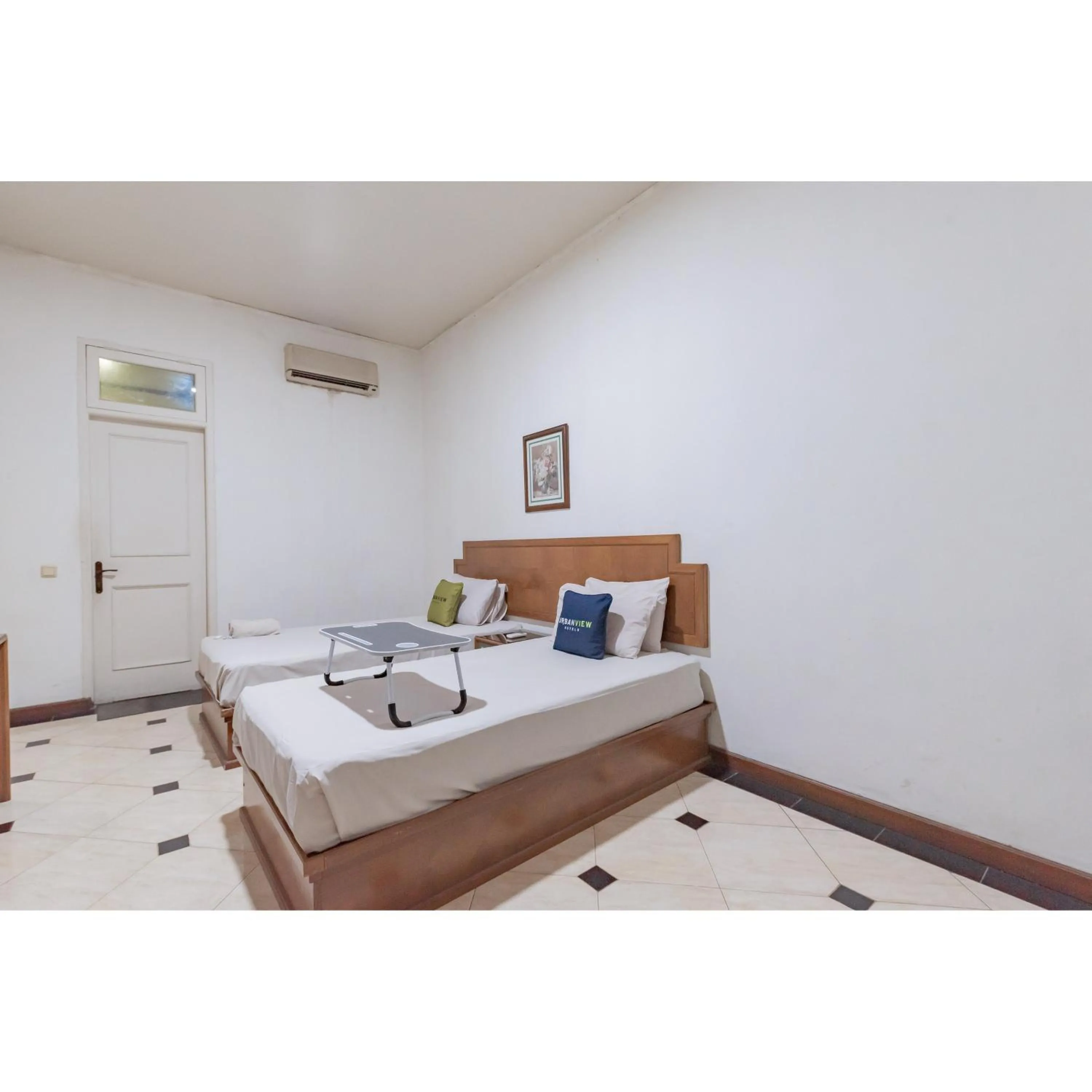 Bedroom, Bed in Urbanview Hotel Utari