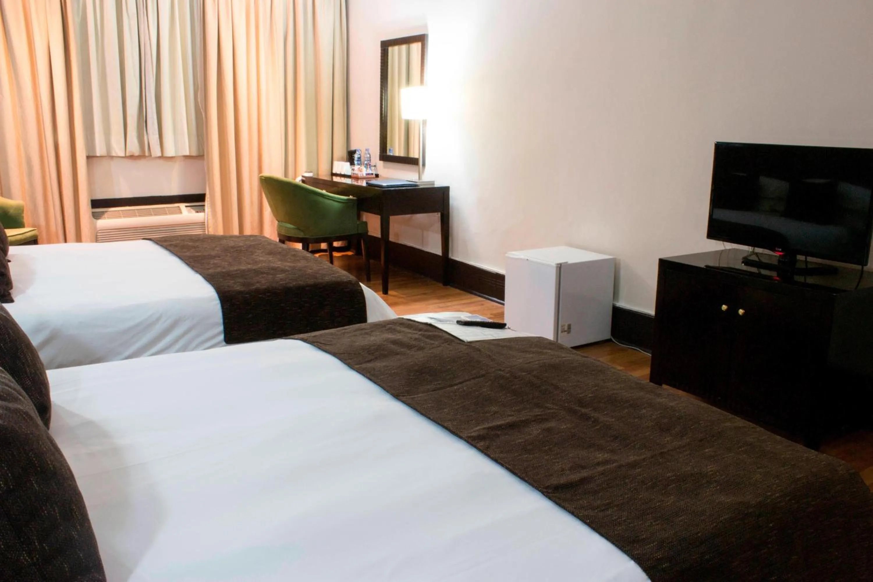 Photo of the whole room, Bed in Protea Hotel by Marriott Lusaka