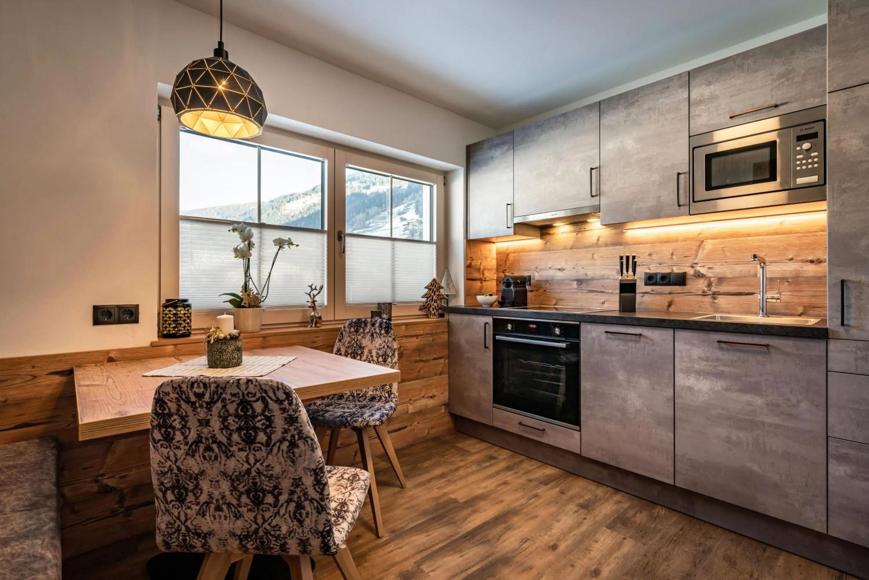 Kitchen or kitchenette in Gästehaus Wiesengrund & Apart Sporer