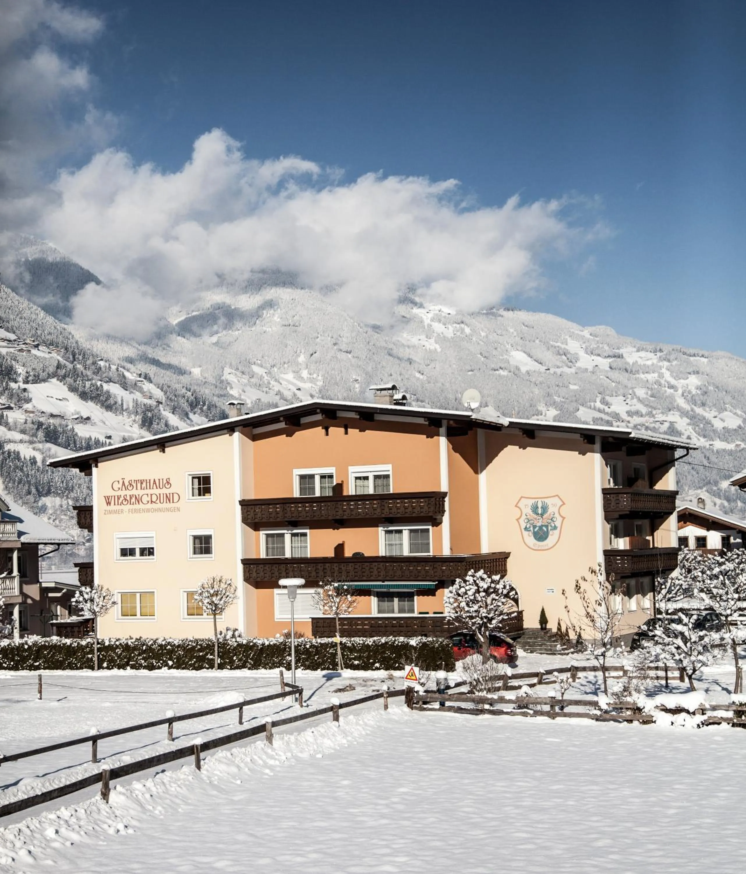 Facade/entrance in Gästehaus Wiesengrund & Apart Sporer
