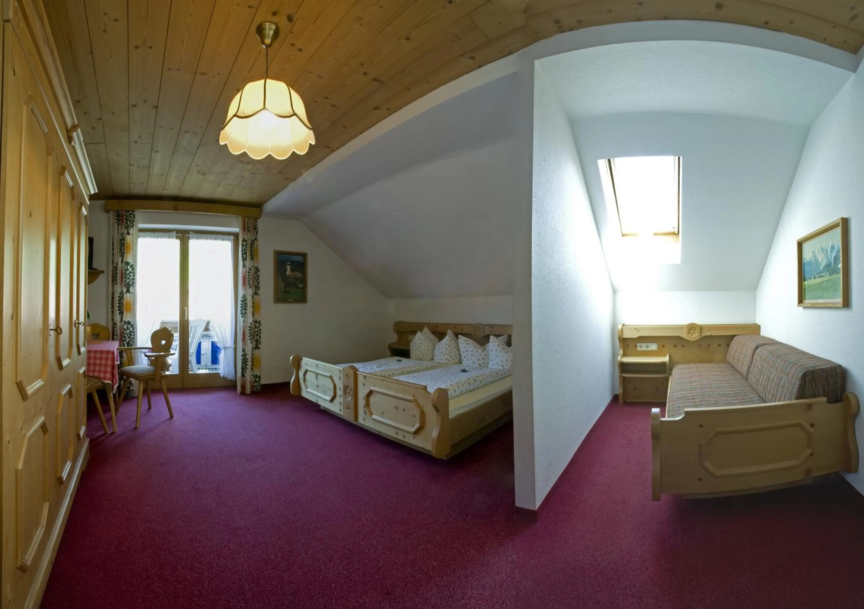 Bed in Landgasthof Kirchmayer