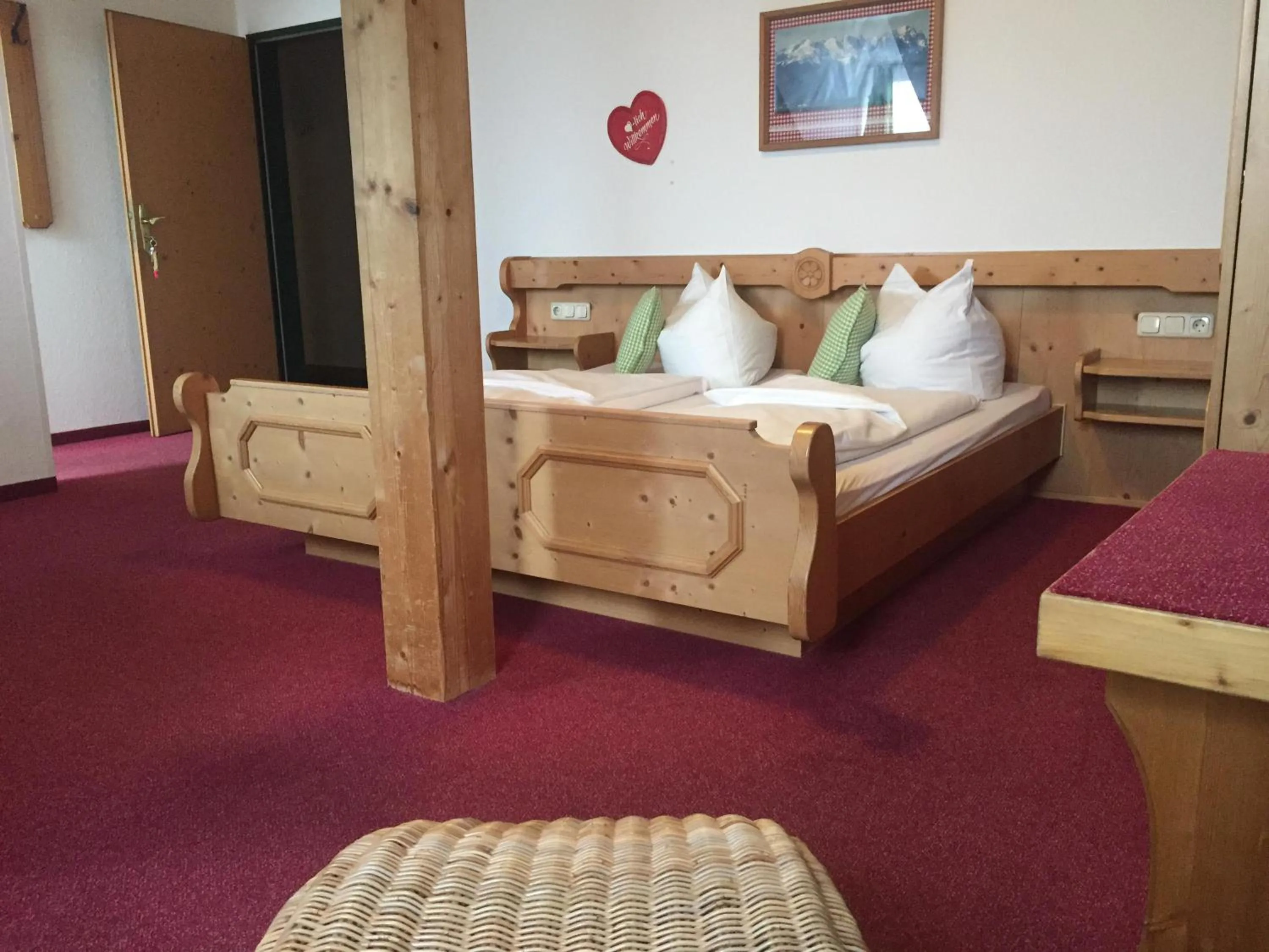Bed in Landgasthof Kirchmayer