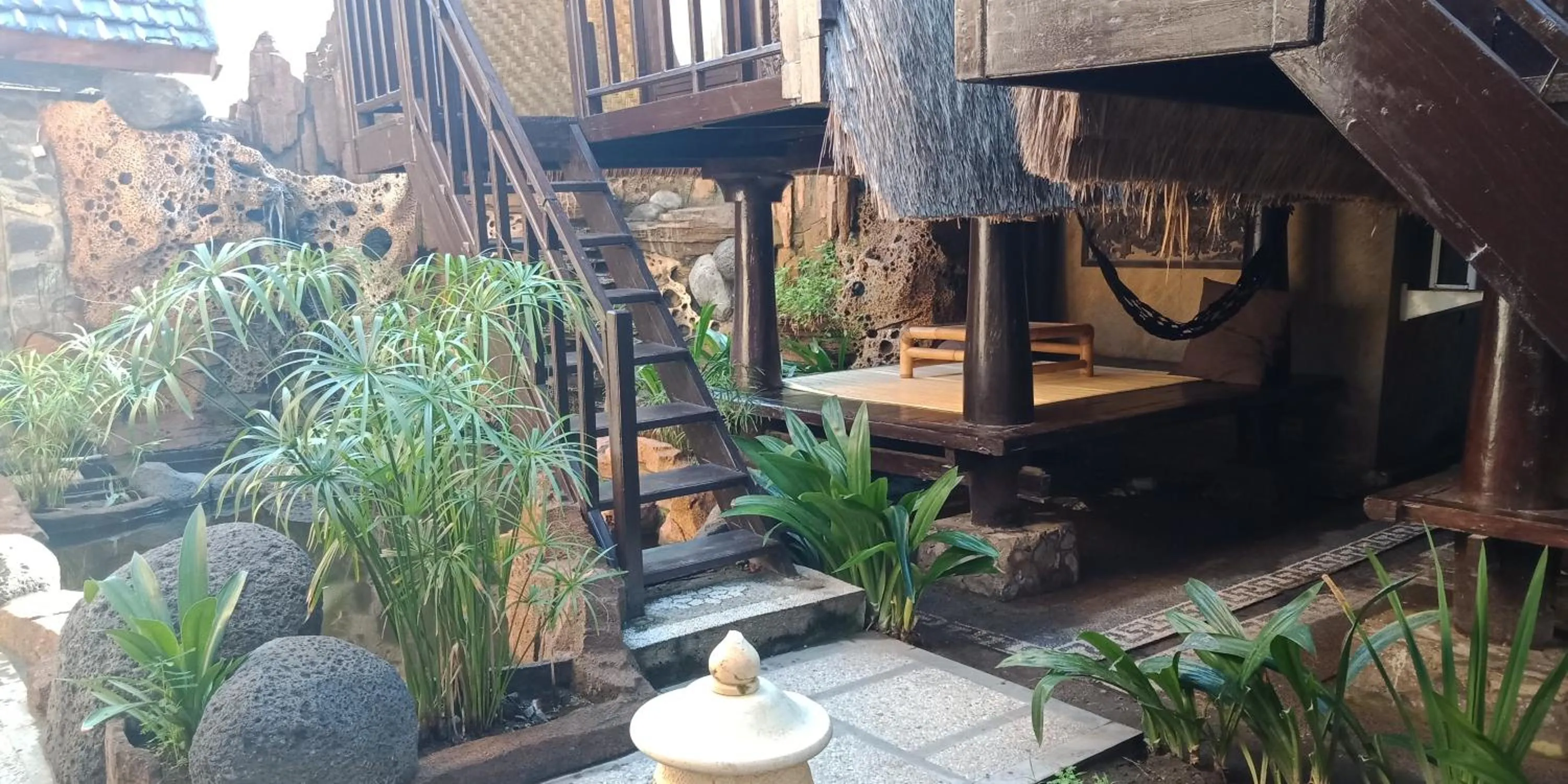 Property building in Bale Sasak Bungalow