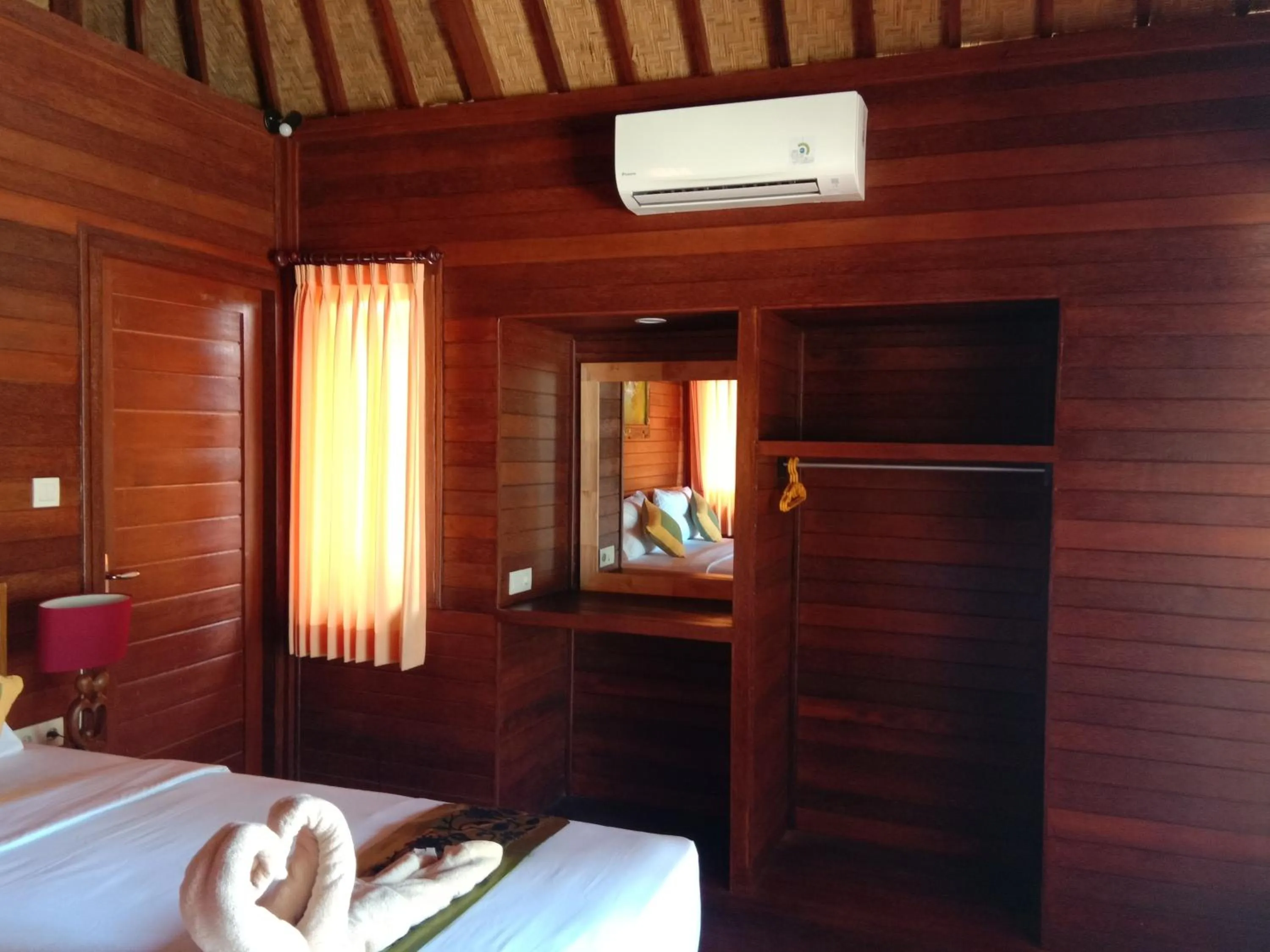 Bedroom, Bed in Svaha Nusa Guest House
