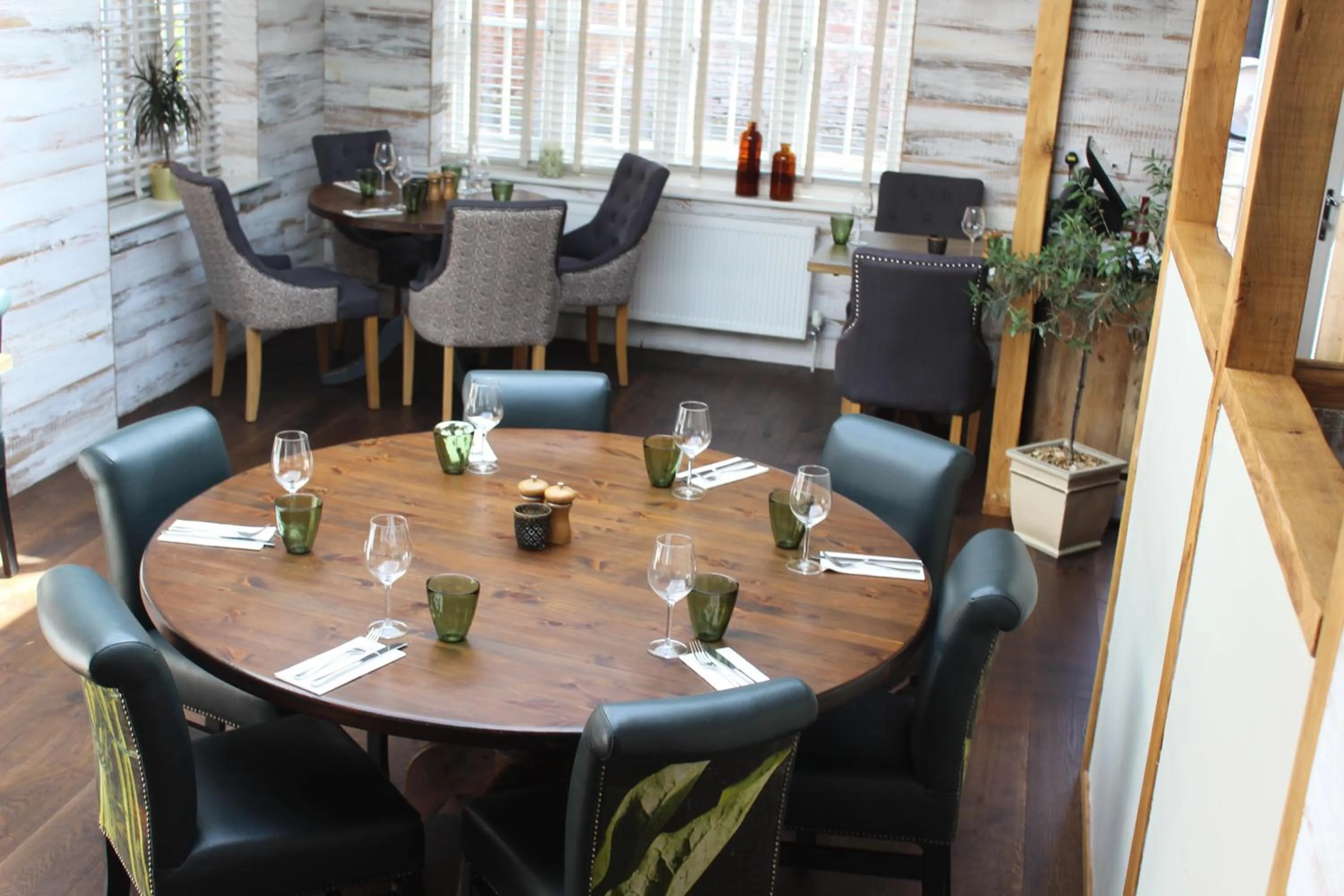 Dining area in The Kings Head