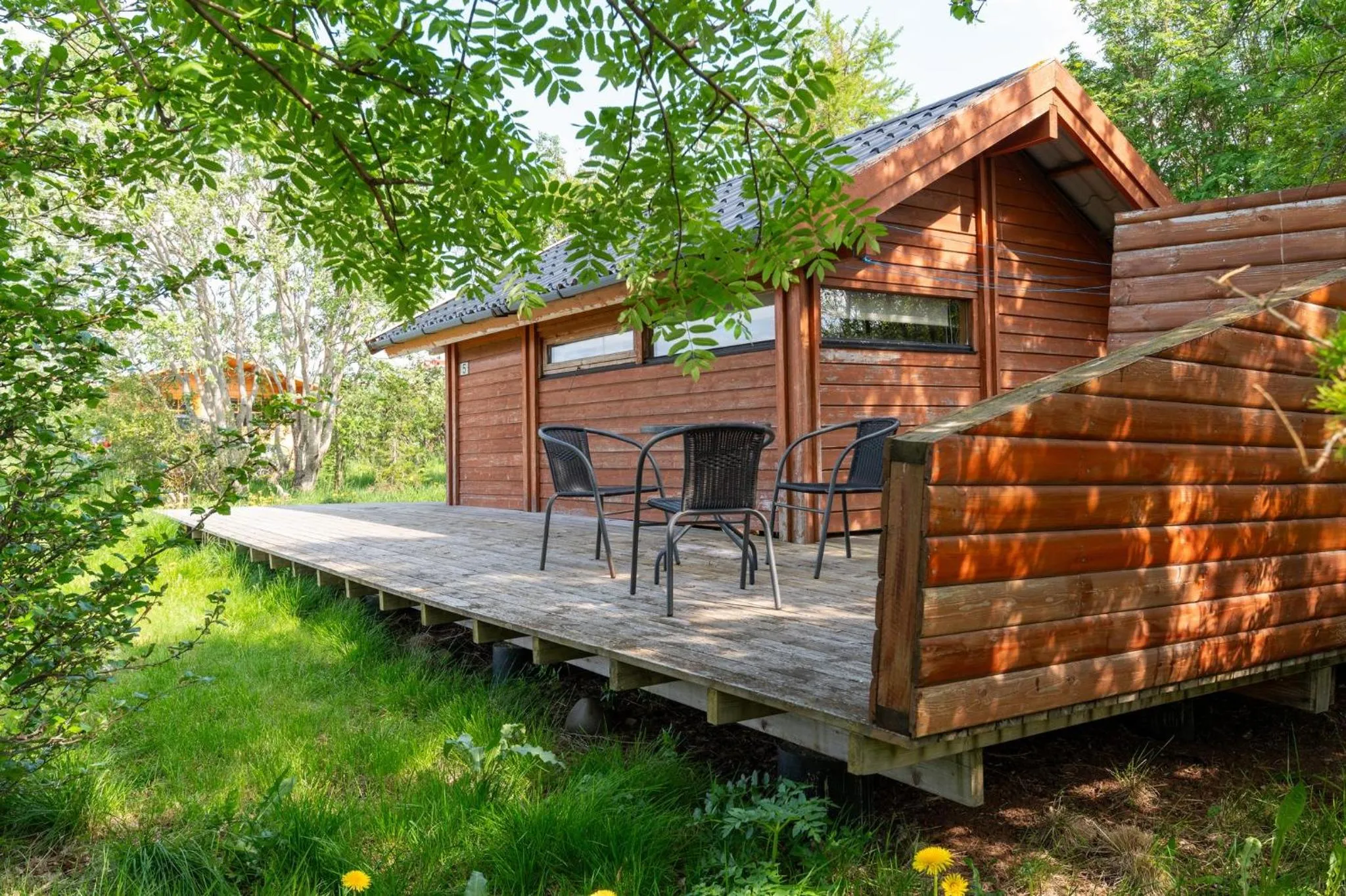 Property building in Gladheimar Cottages