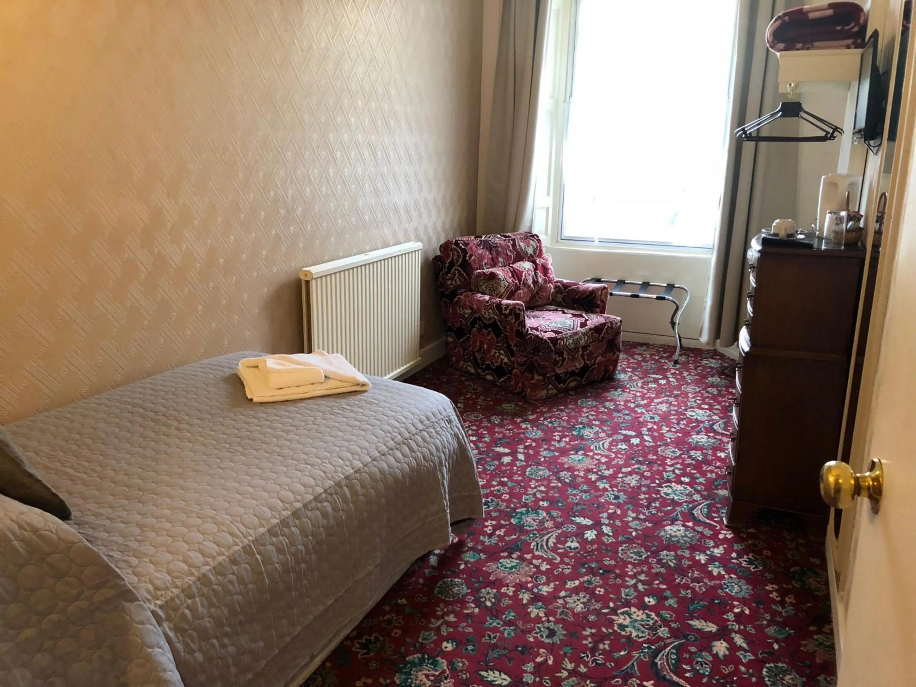 Bed in Atlas Guest House