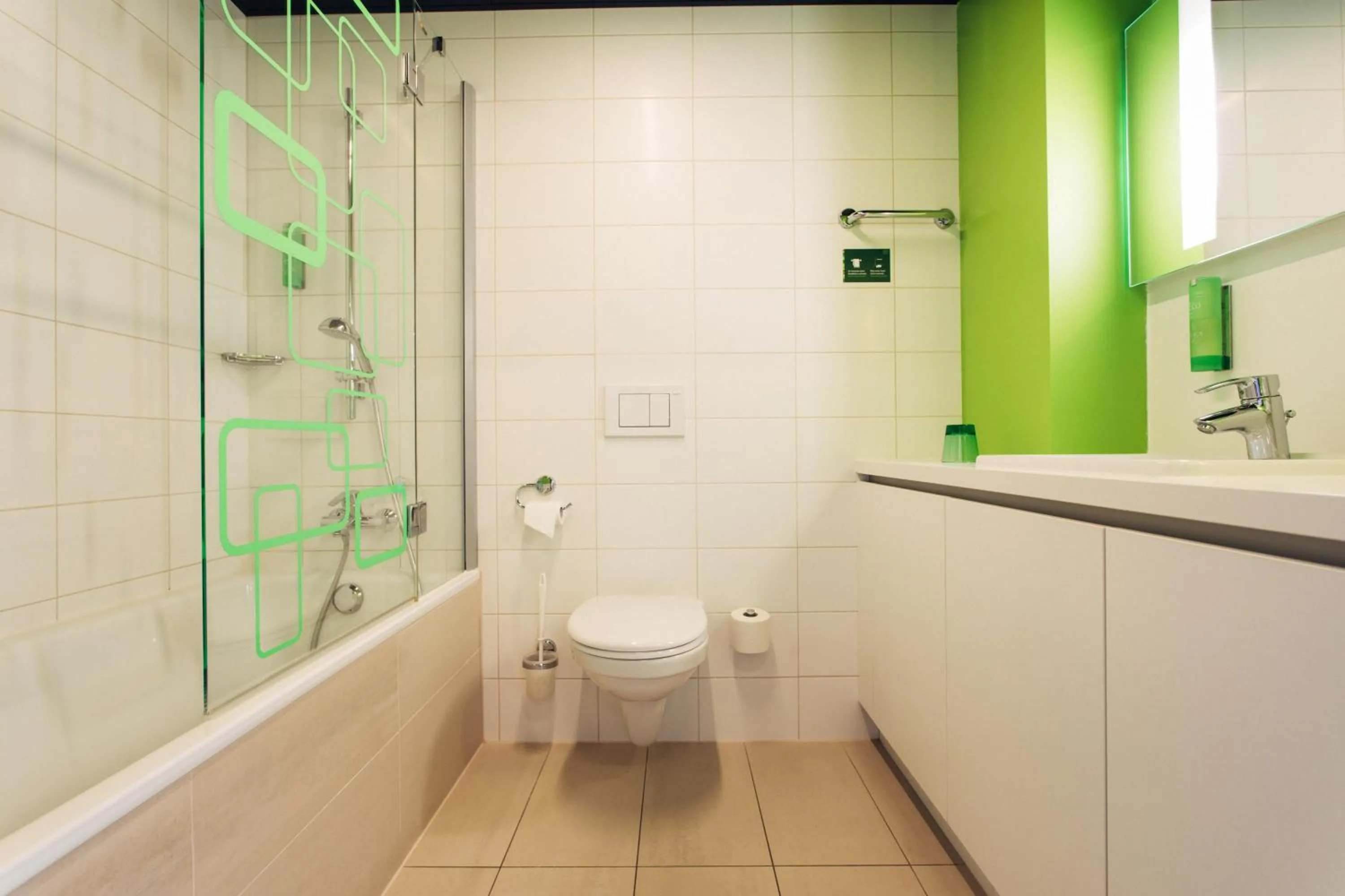 Bathroom in harry's home Linz-Urfahr hotel & apartments