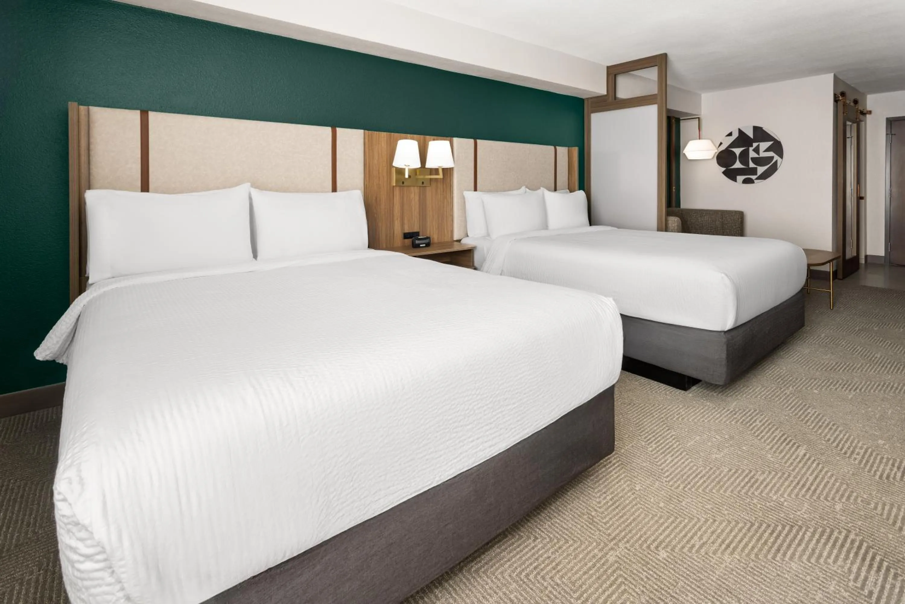 Bed in Holiday Inn & Suites Columbia NE - Ft Jackson Area by IHG