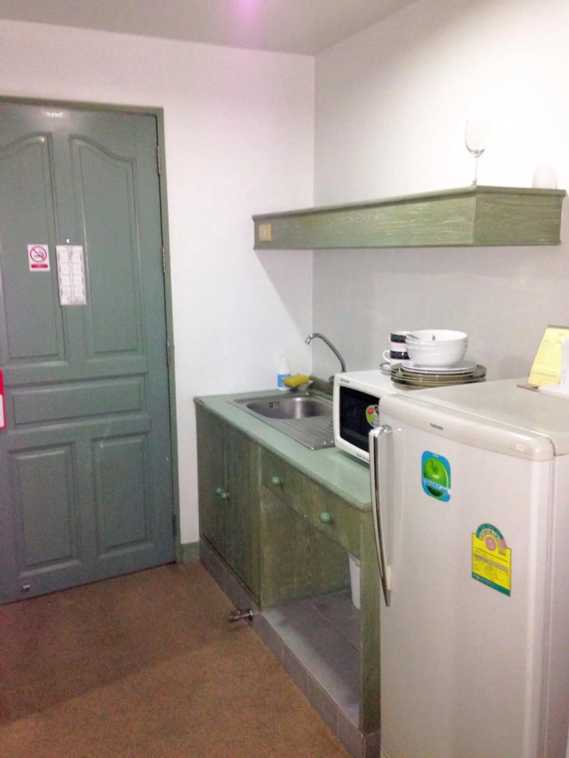 LEE PLACE HOTEL LEE PLACE HOTEL