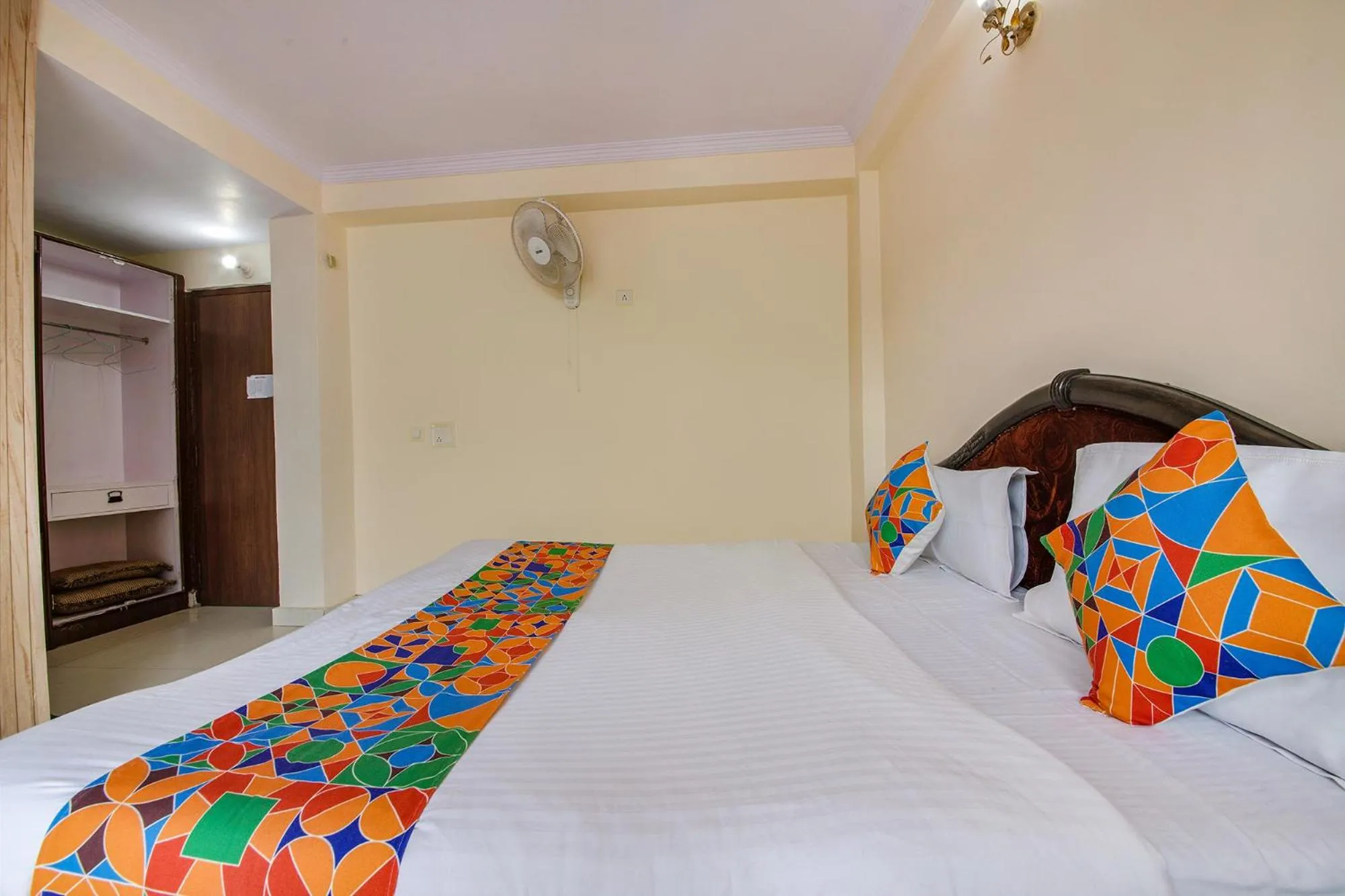 Bedroom, Bed in FabHotel Sapphire