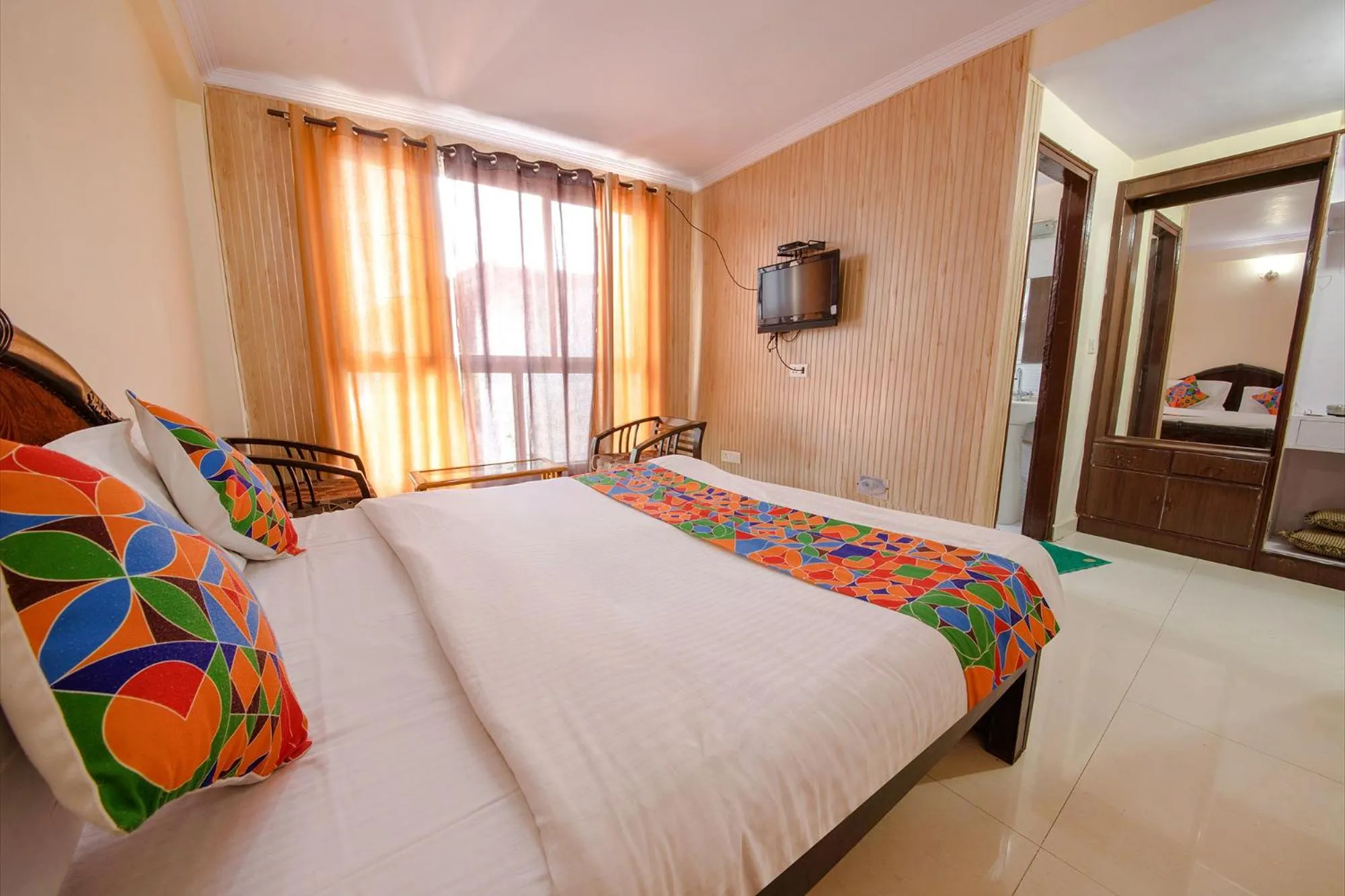 Bed in FabHotel Sapphire