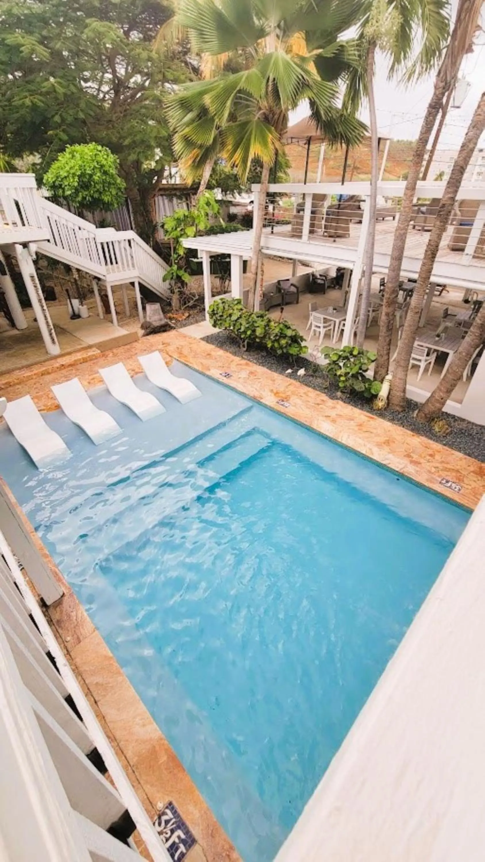 Swimming pool in La Jamaca - An Island Vibe Hotel