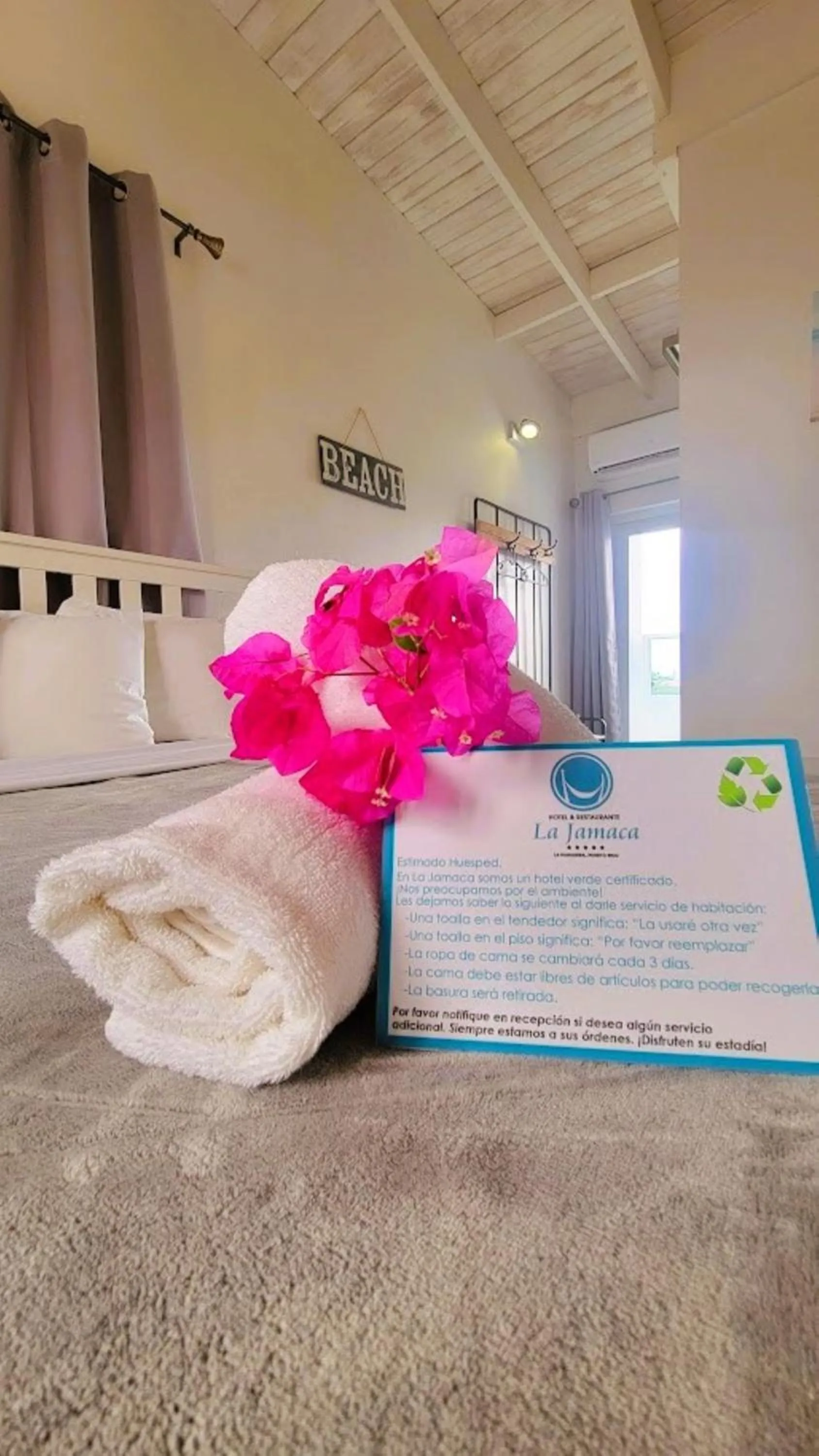 towels in La Jamaca - An Island Vibe Hotel