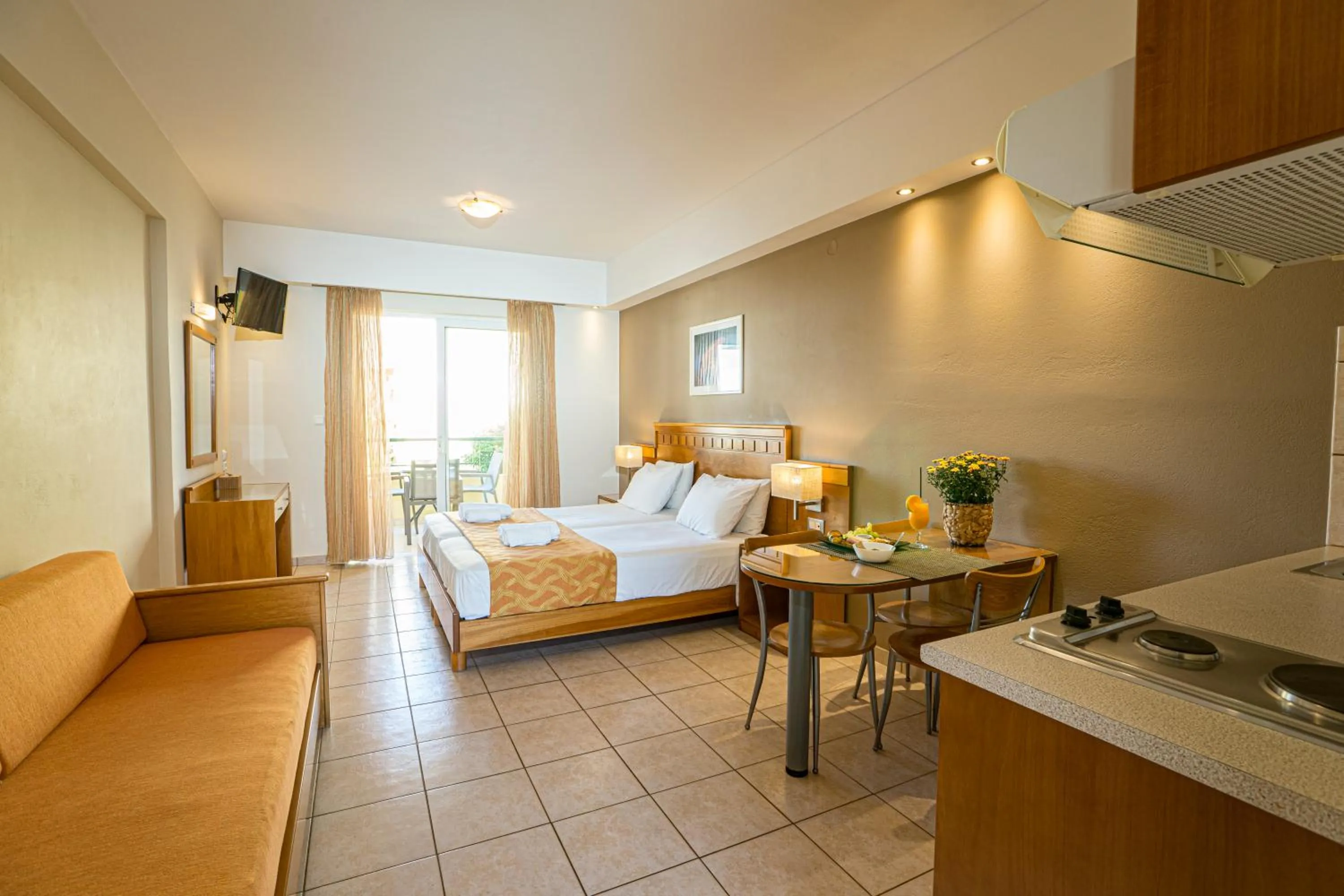 Photo of the whole room, Bed in Helios Apartments