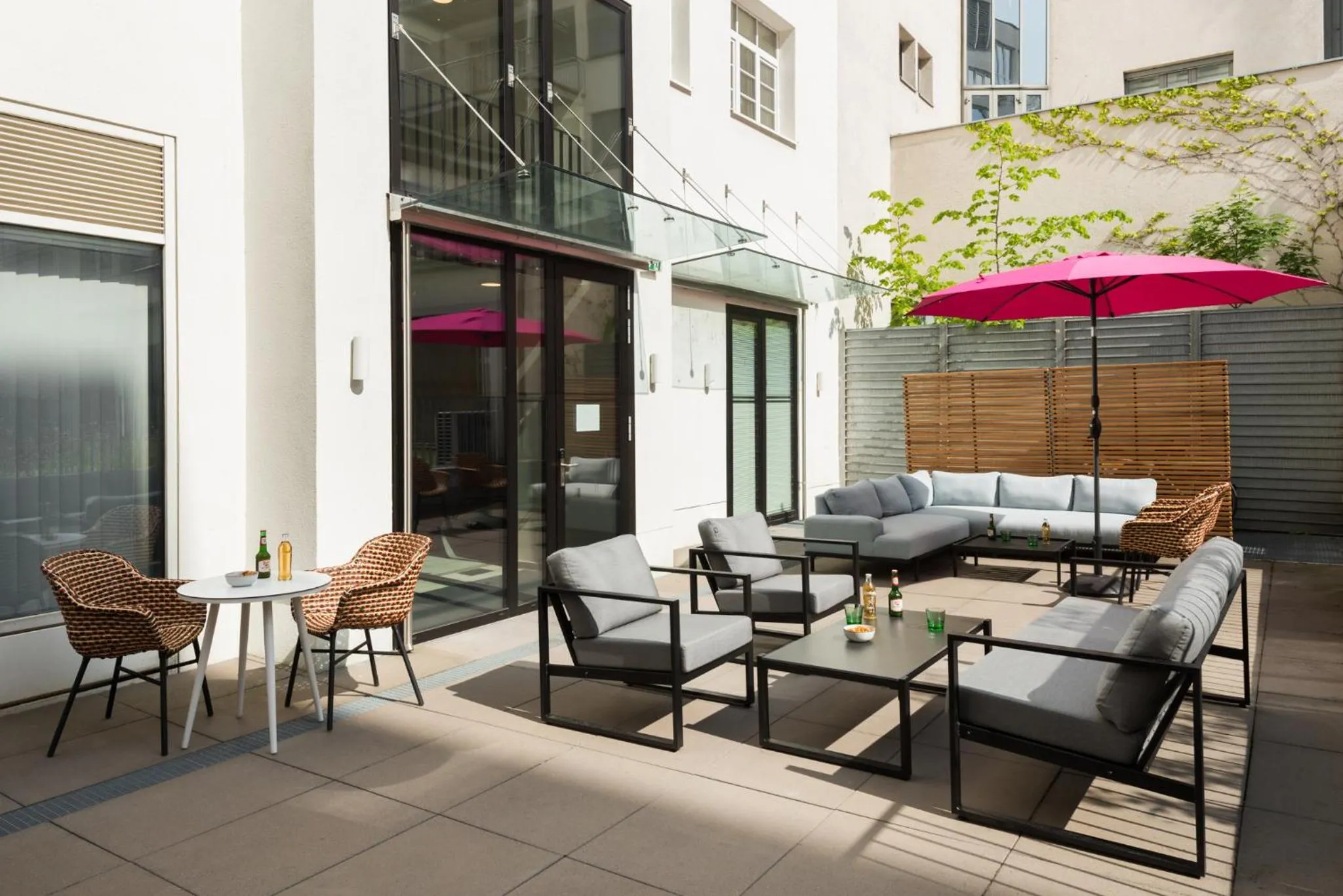 Property building in master Mirabell