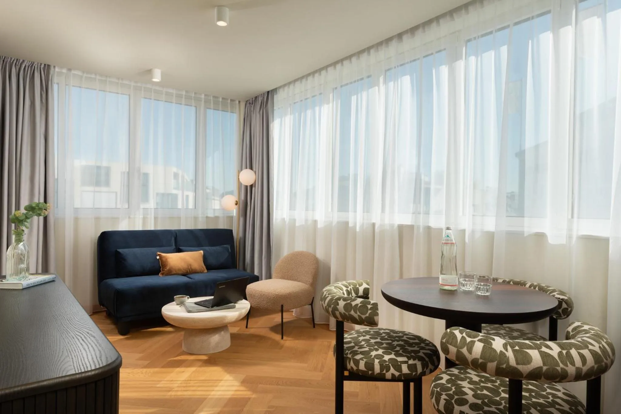 Living room in master Mirabell