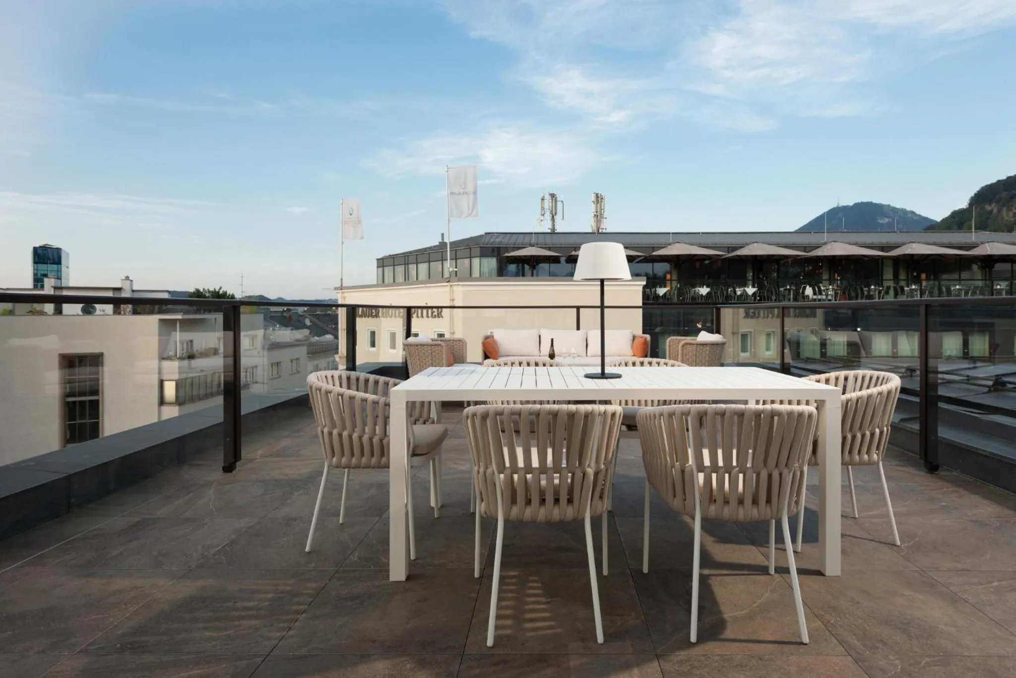 View (from property/room) in master Mirabell