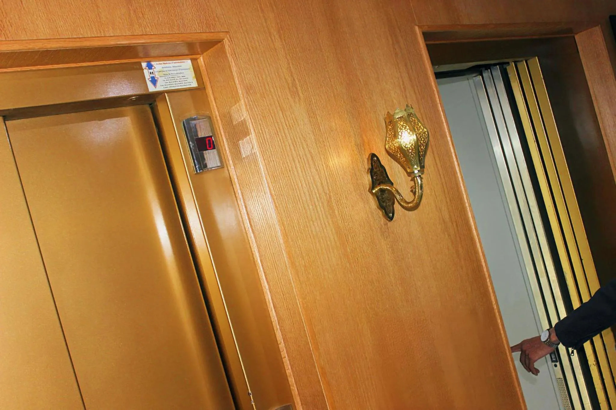 Decorative detail in Majliss Hotel Downtown