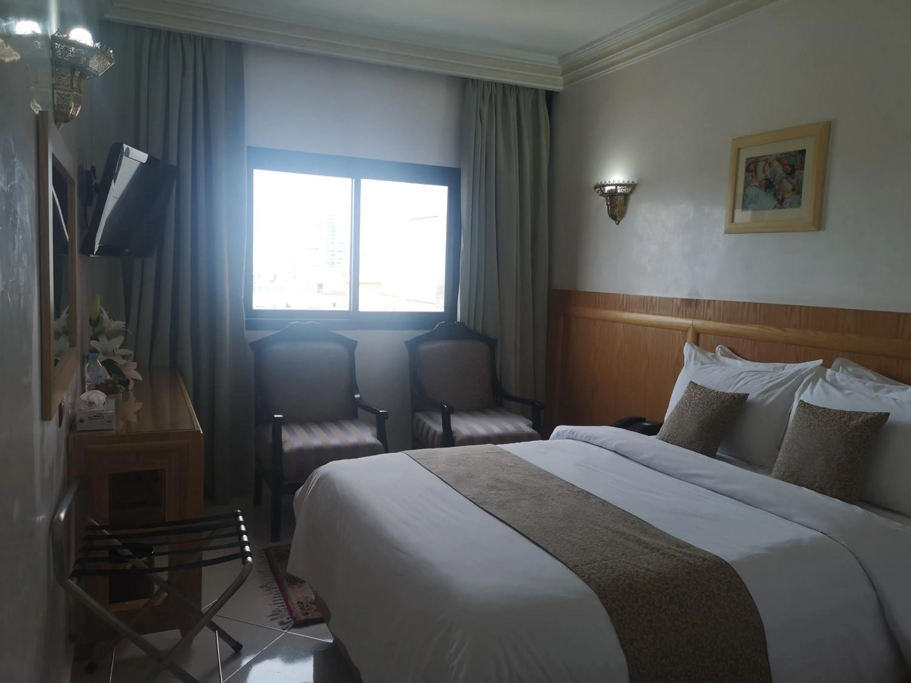 Bed in Majliss Hotel Downtown