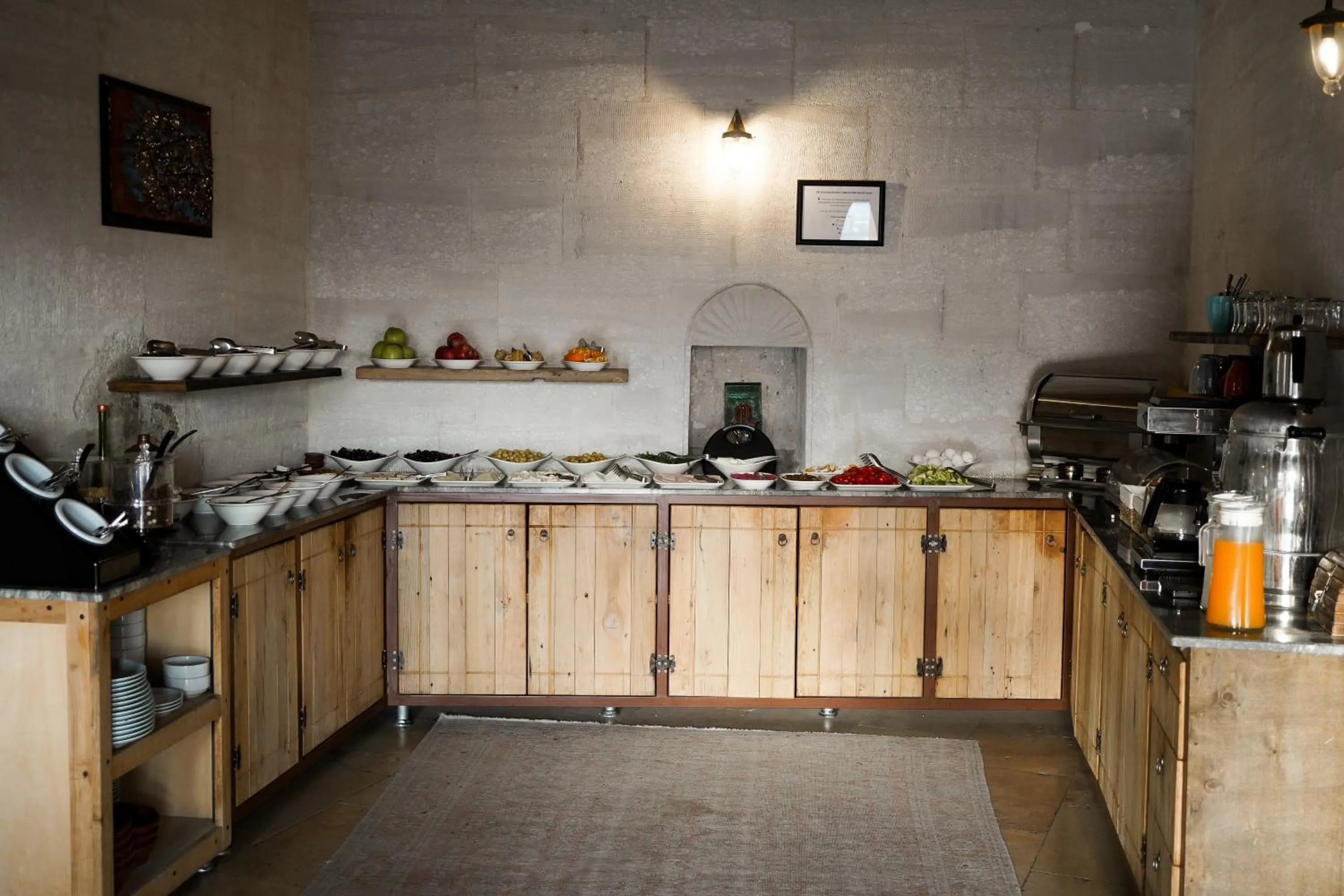 Breakfast in Design Cave Hotel