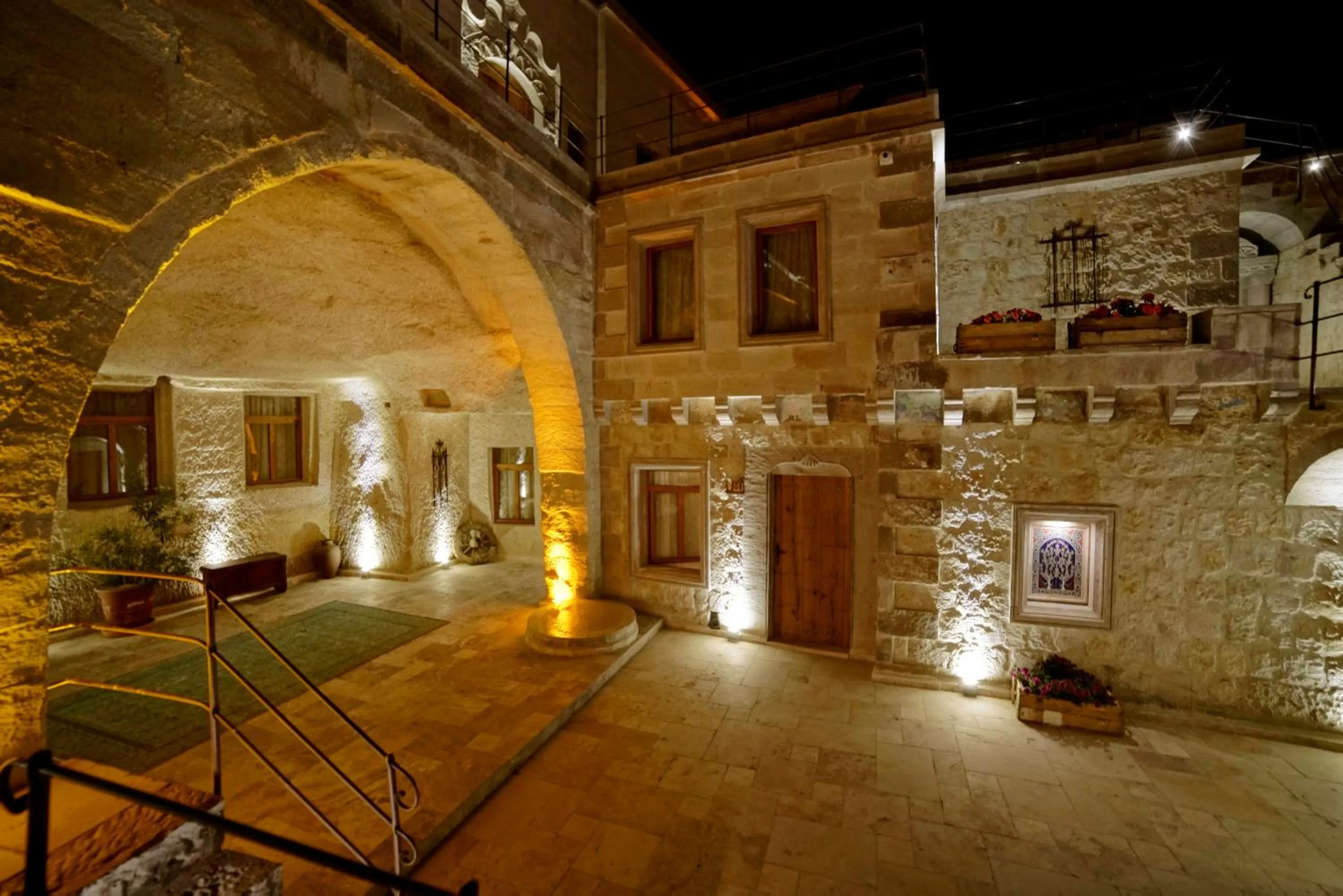 Facade/entrance in Design Cave Hotel