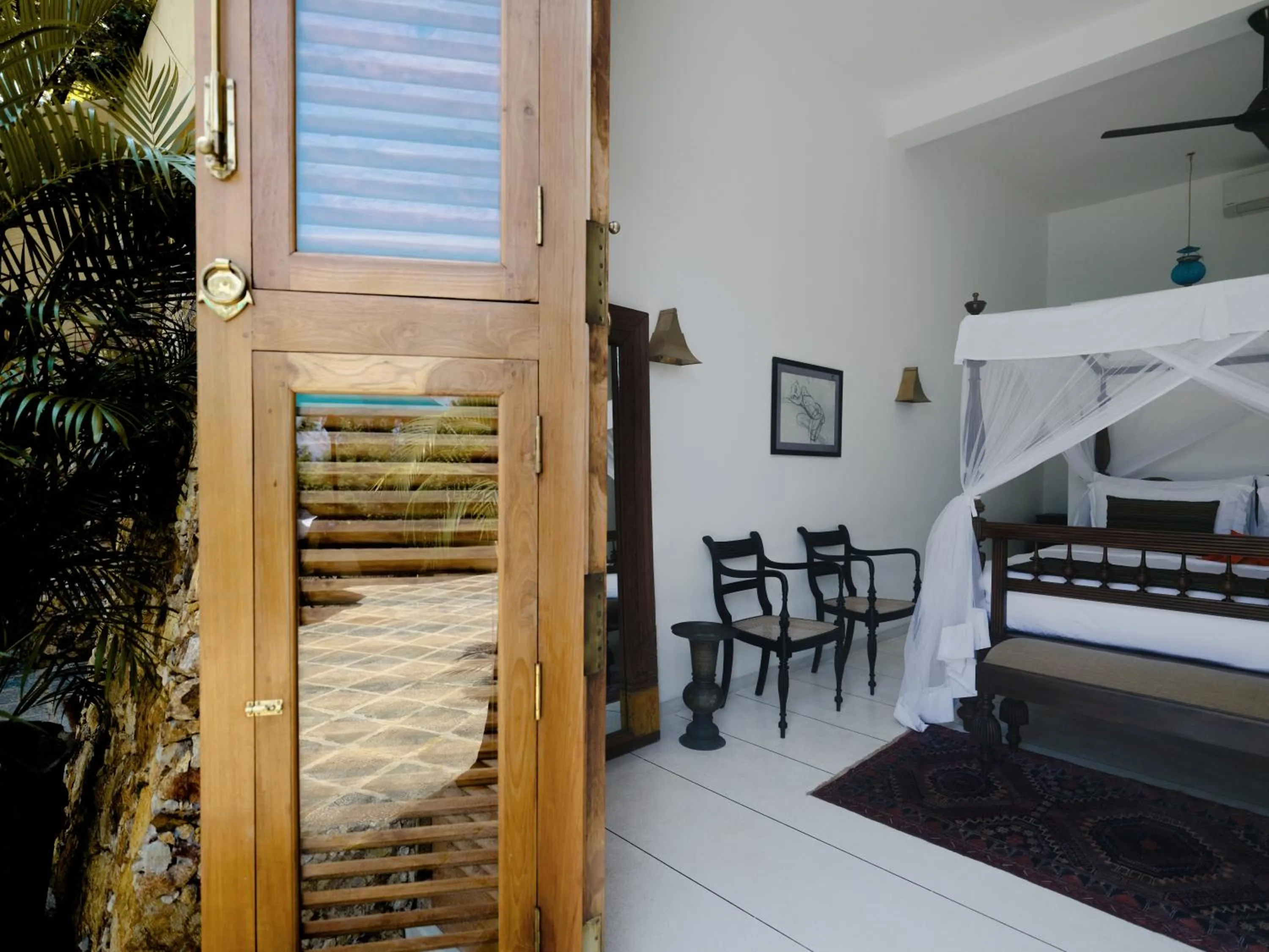 Property building in Villa SPACE