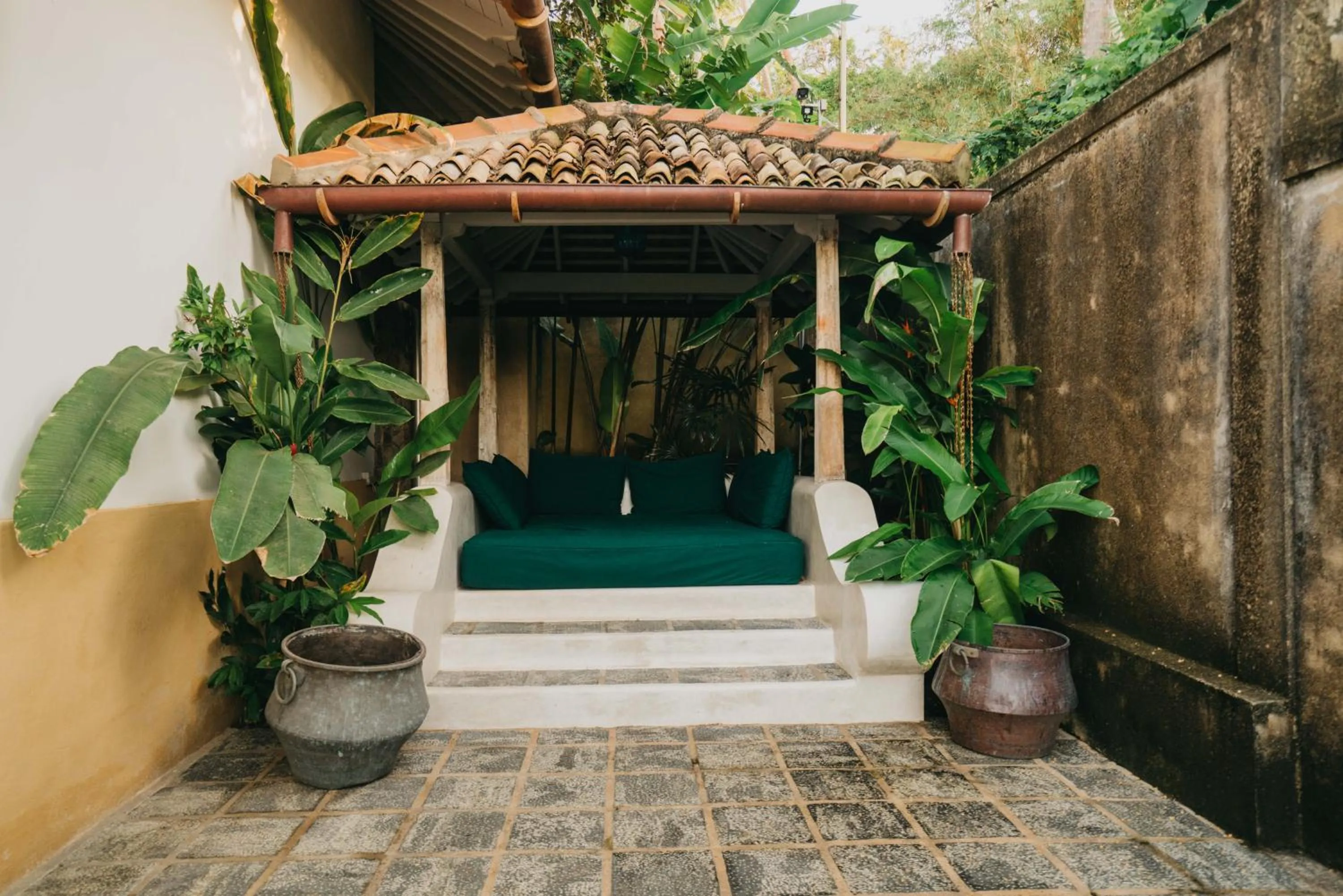 Property building in Villa SPACE