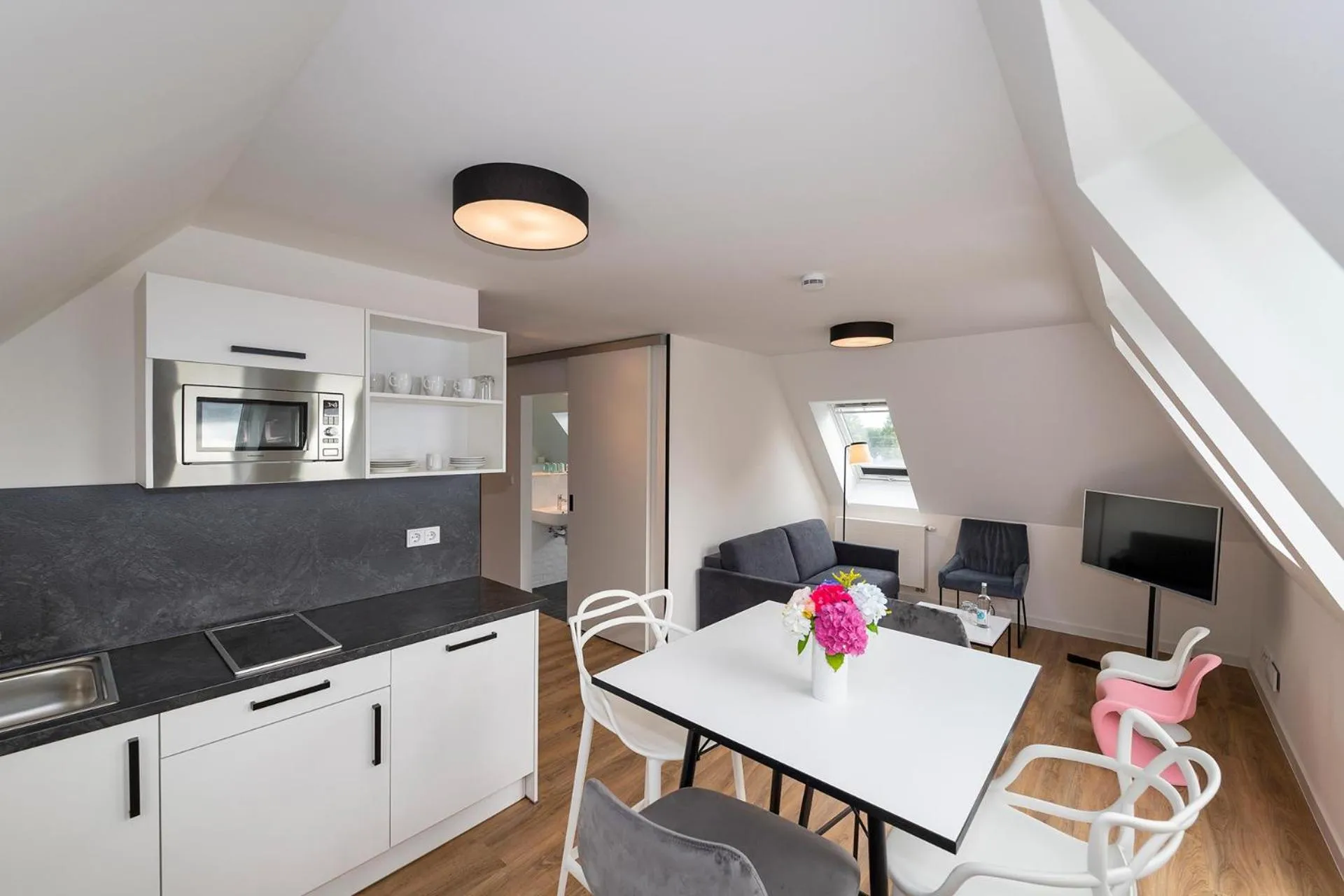 Coffee/tea facilities in Lake House Plön