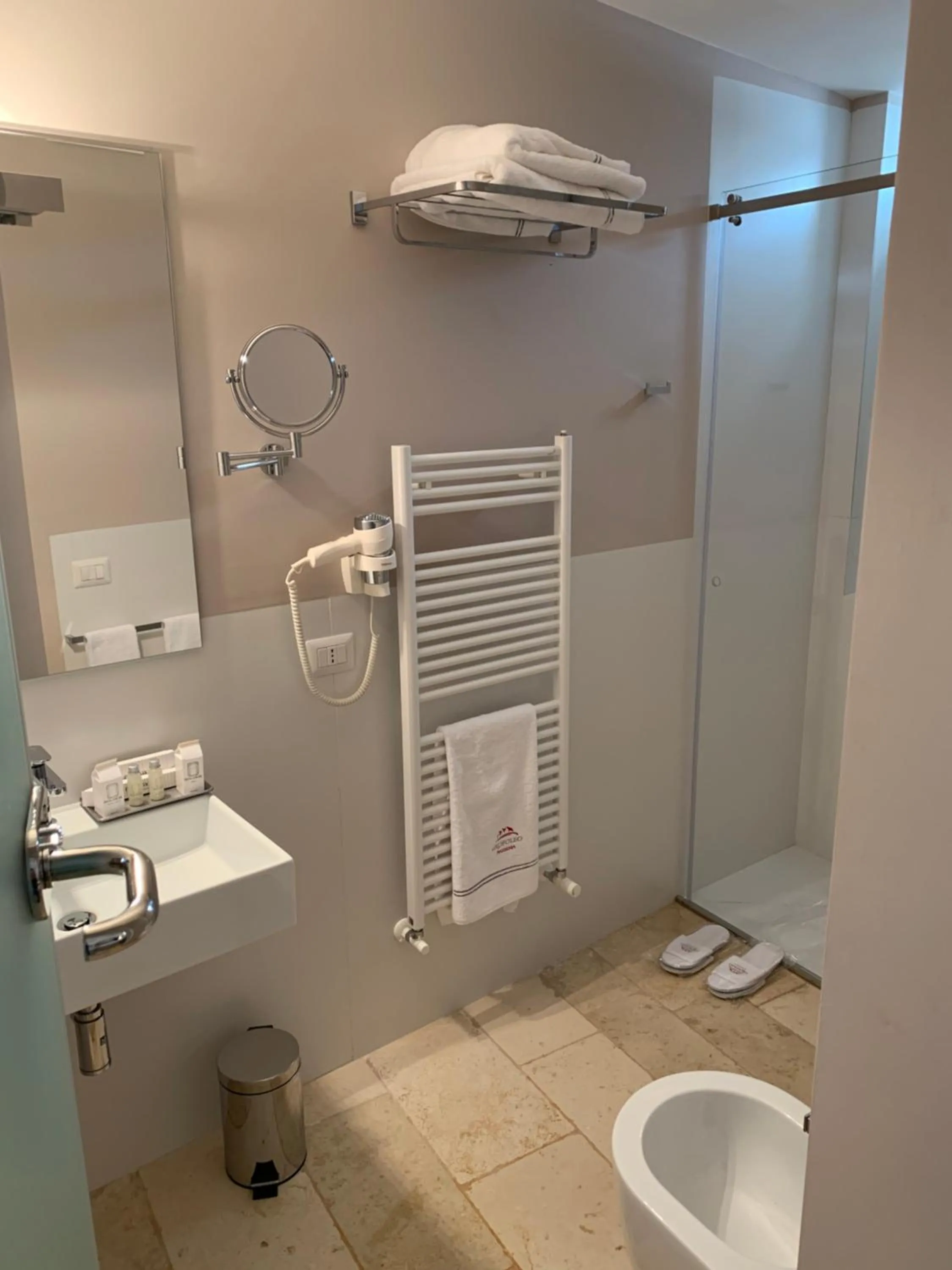 Bathroom in Masseria Grofoleo