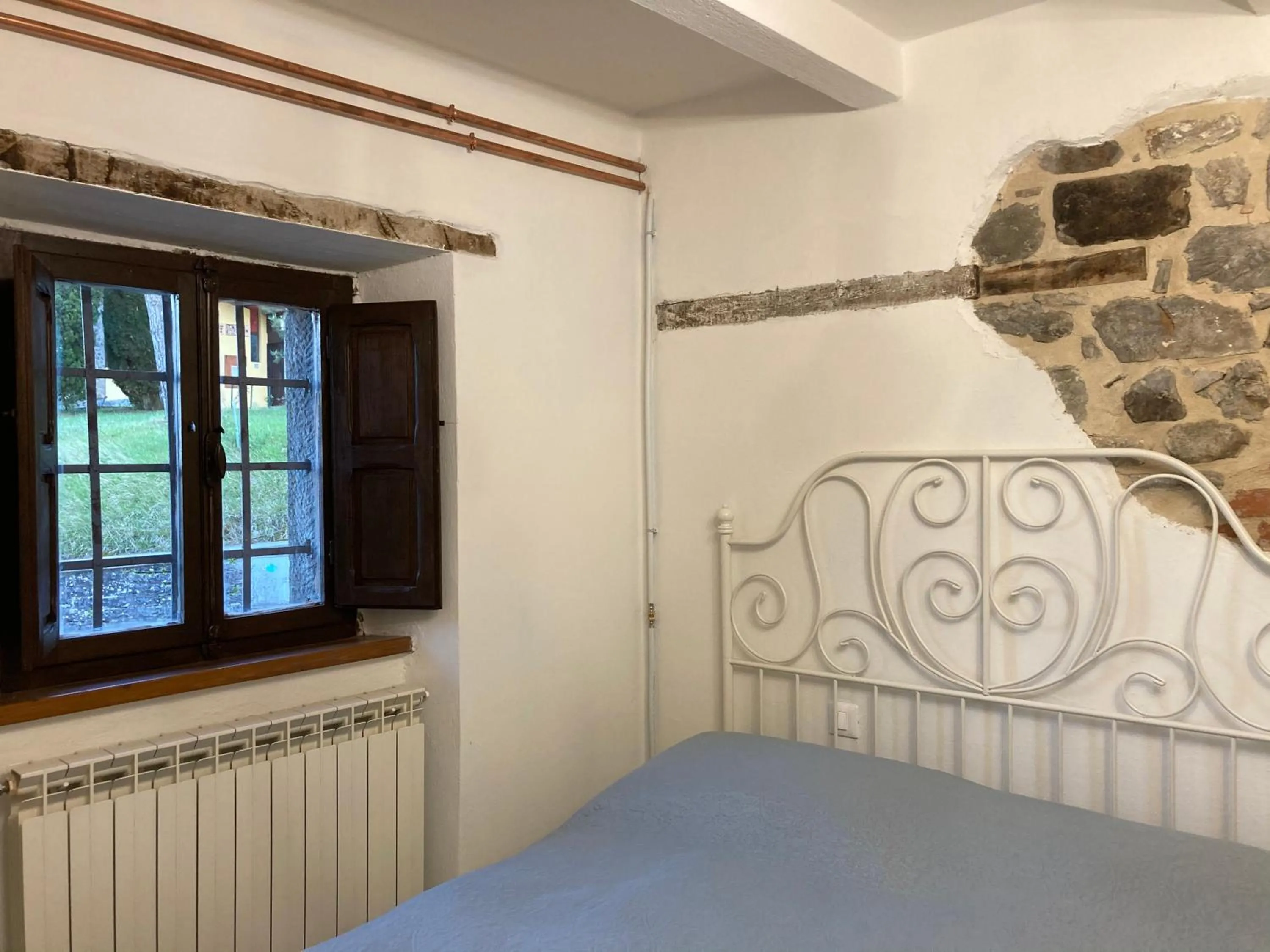 Bed in La pecora e l agnello