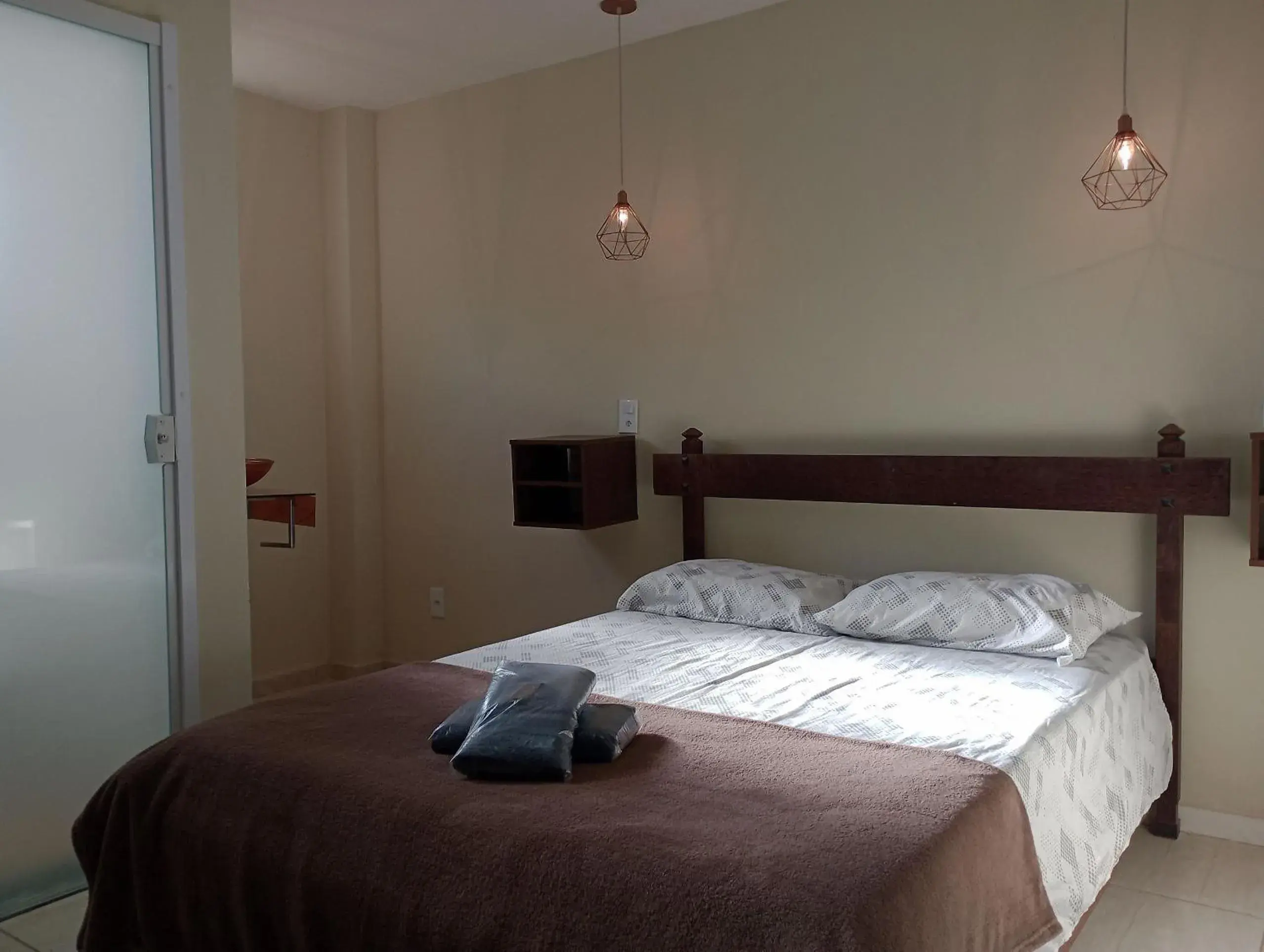 Double Room - single occupancy in HoStel de Setiba - HOSPEDARIA OCA RUCA Double Room - single occupancy in HoStel de Setiba - HOSPEDARIA OCA RUCA