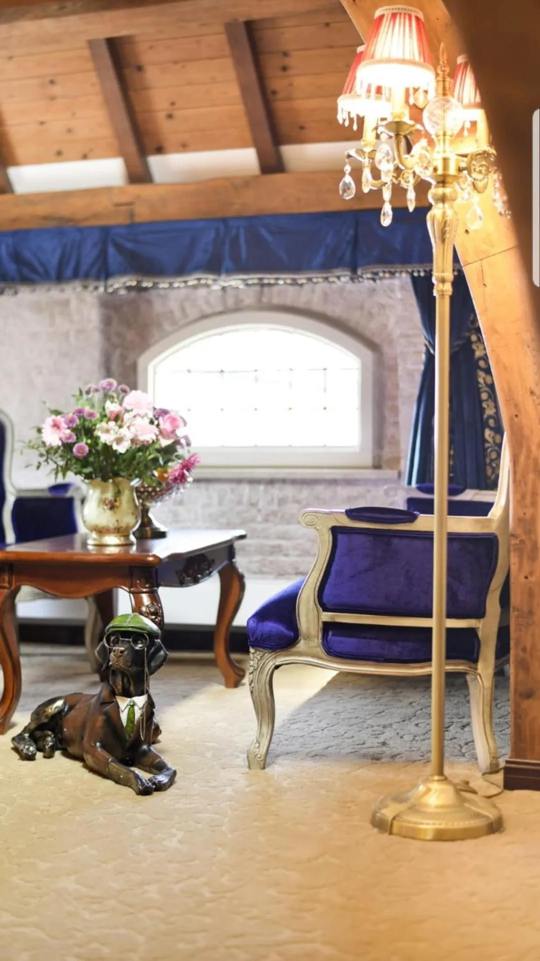 Decorative detail in Hotel The Stamp