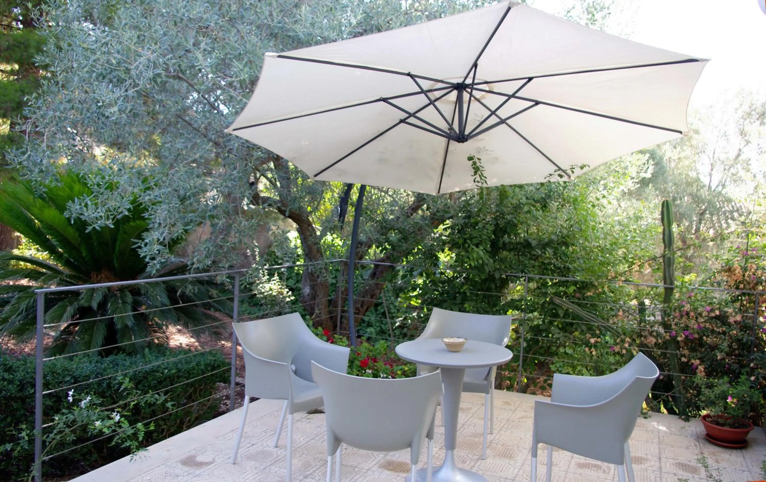 Garden in La Piccola Locanda