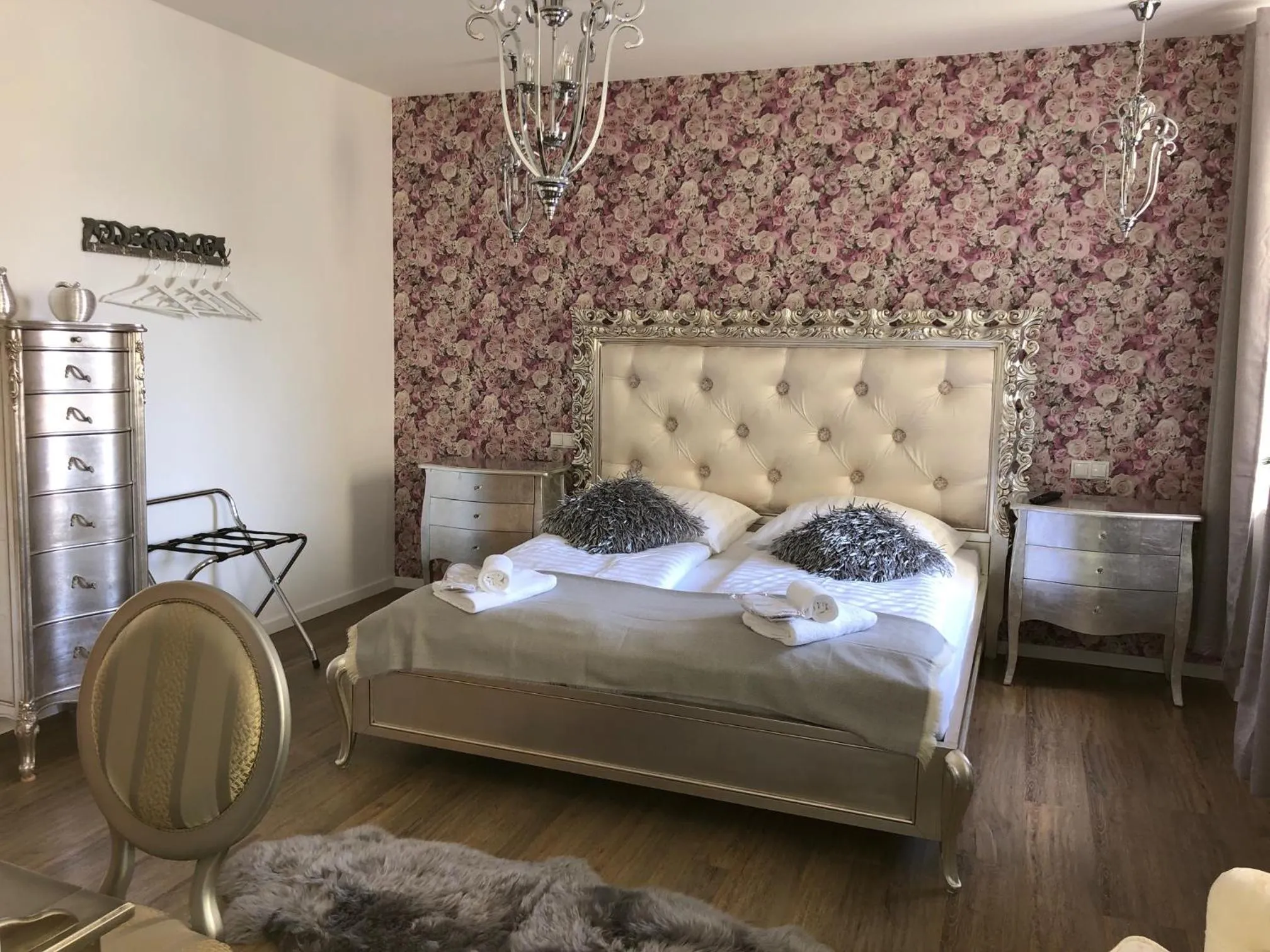 Bed in Boutique-Hotel „Altes Rathaus“