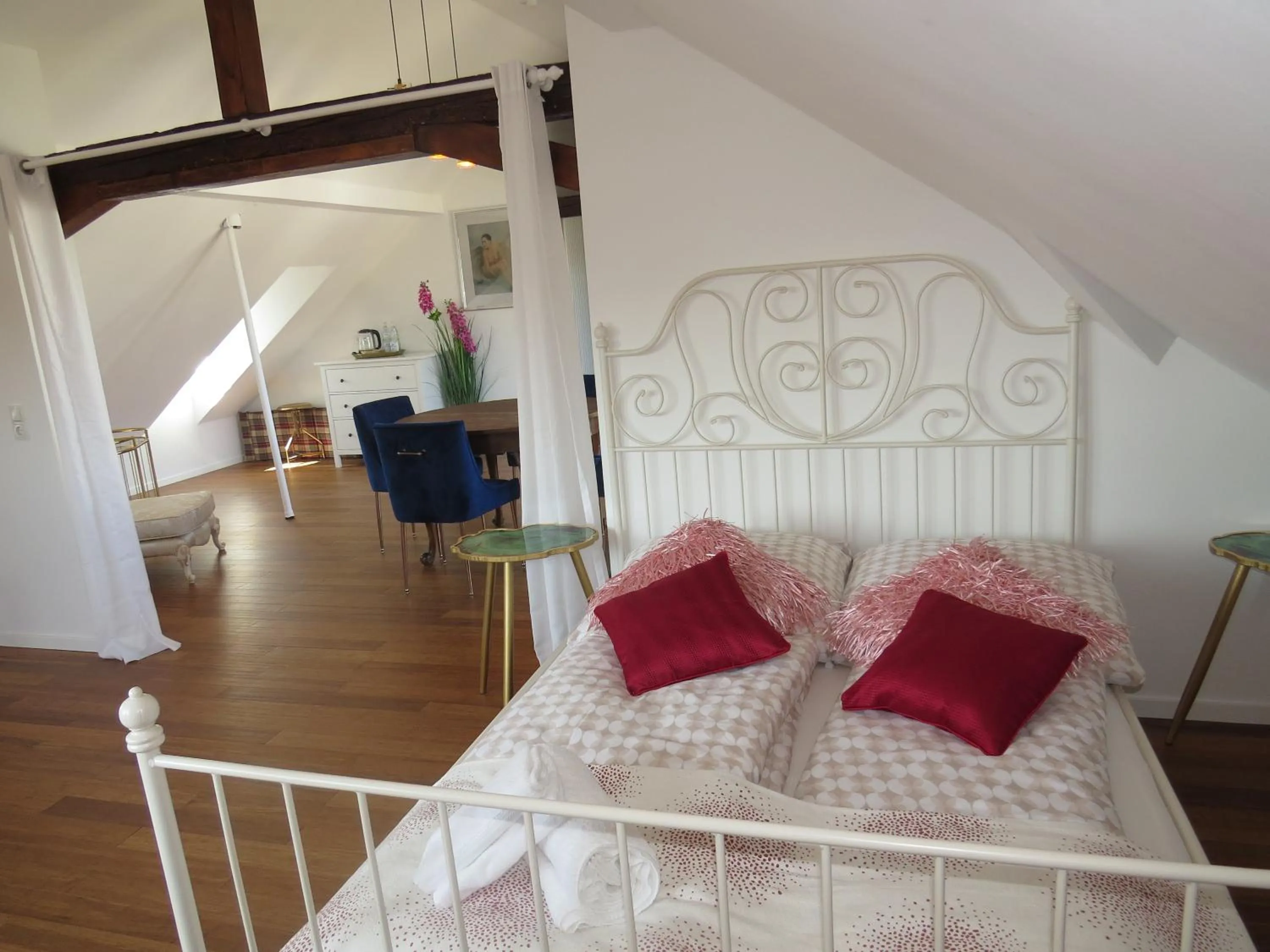 Bed in Boutique-Hotel „Altes Rathaus“