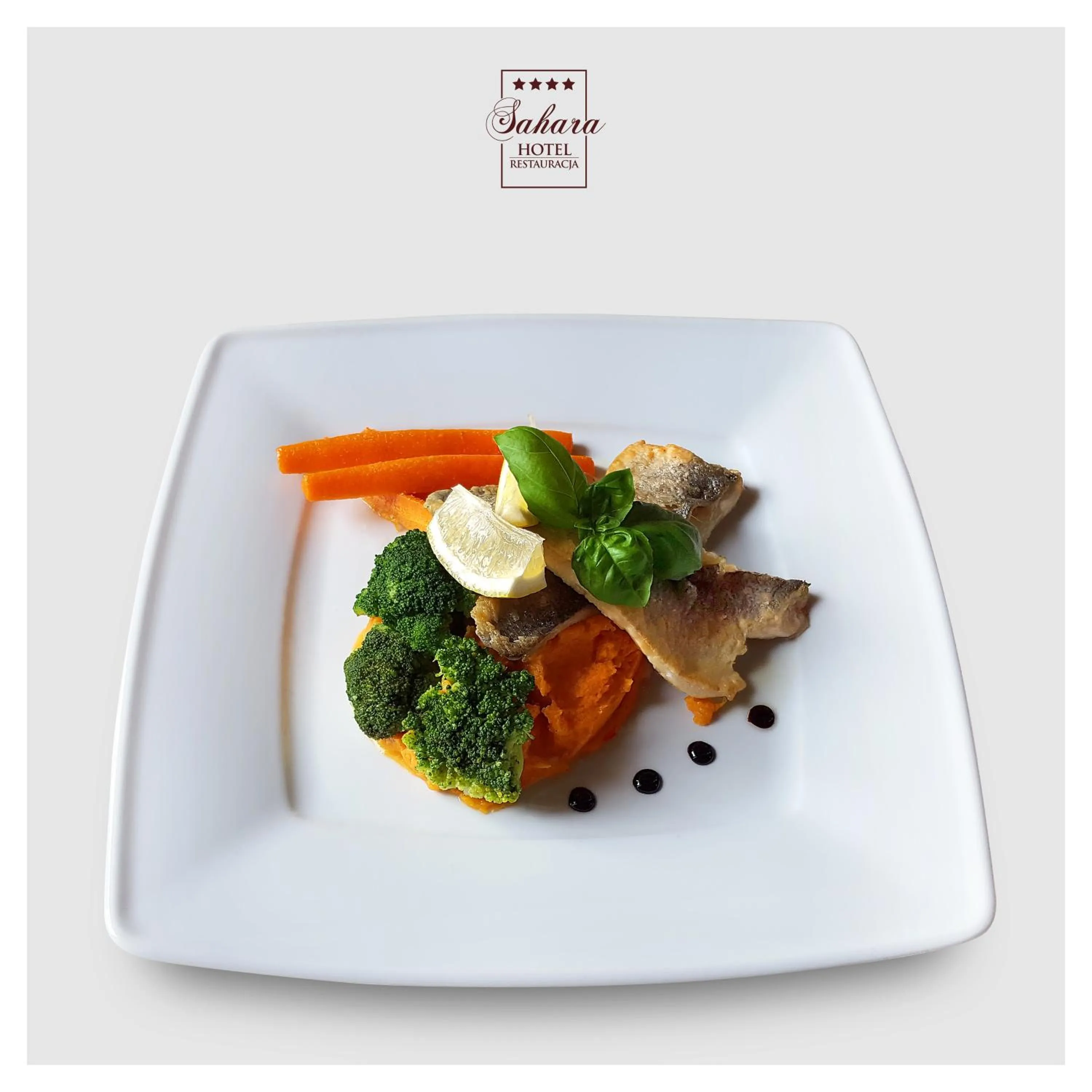 Restaurant/places to eat in Hotel Sahara