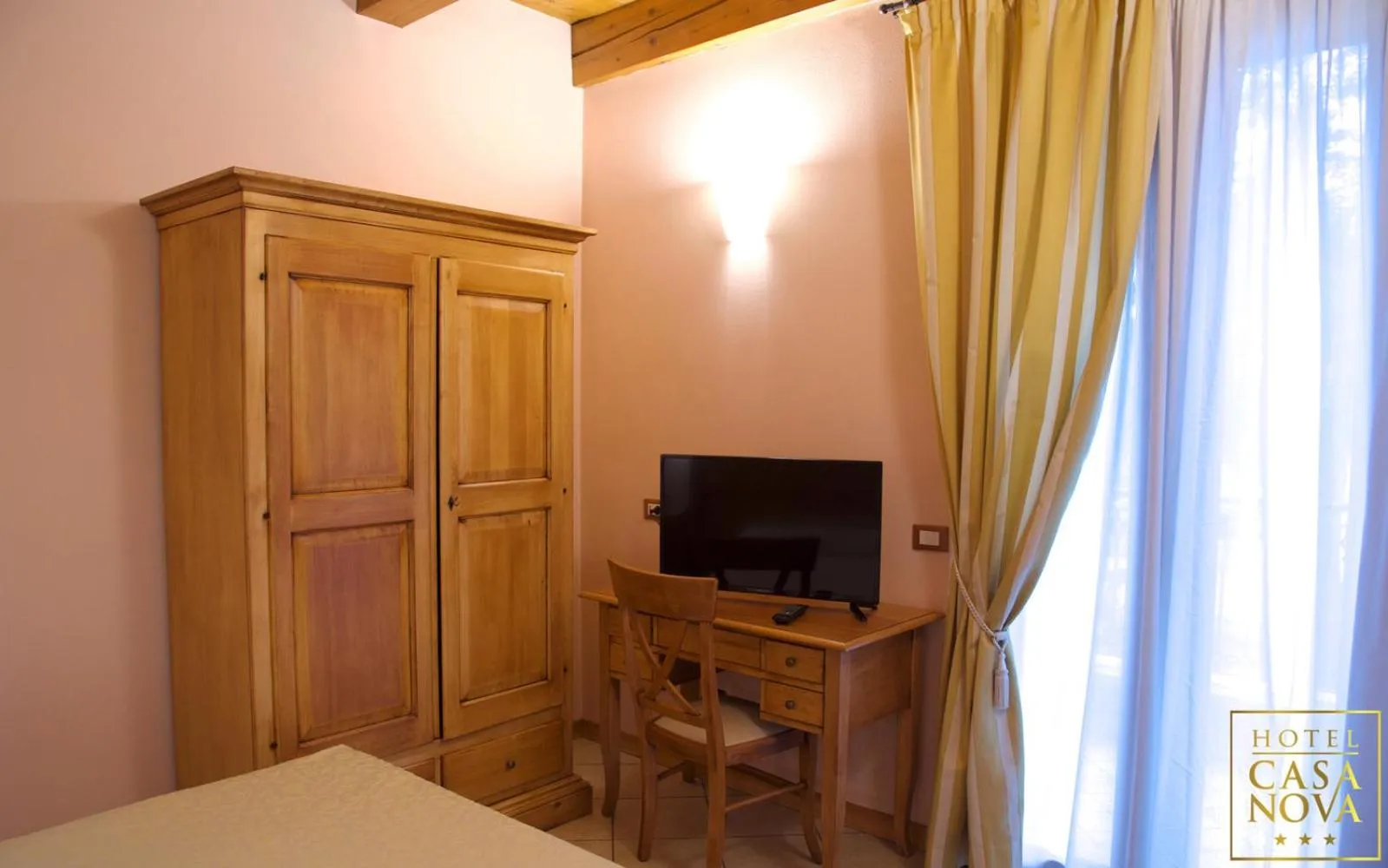 TV and multimedia, Bed in Hotel Casanova