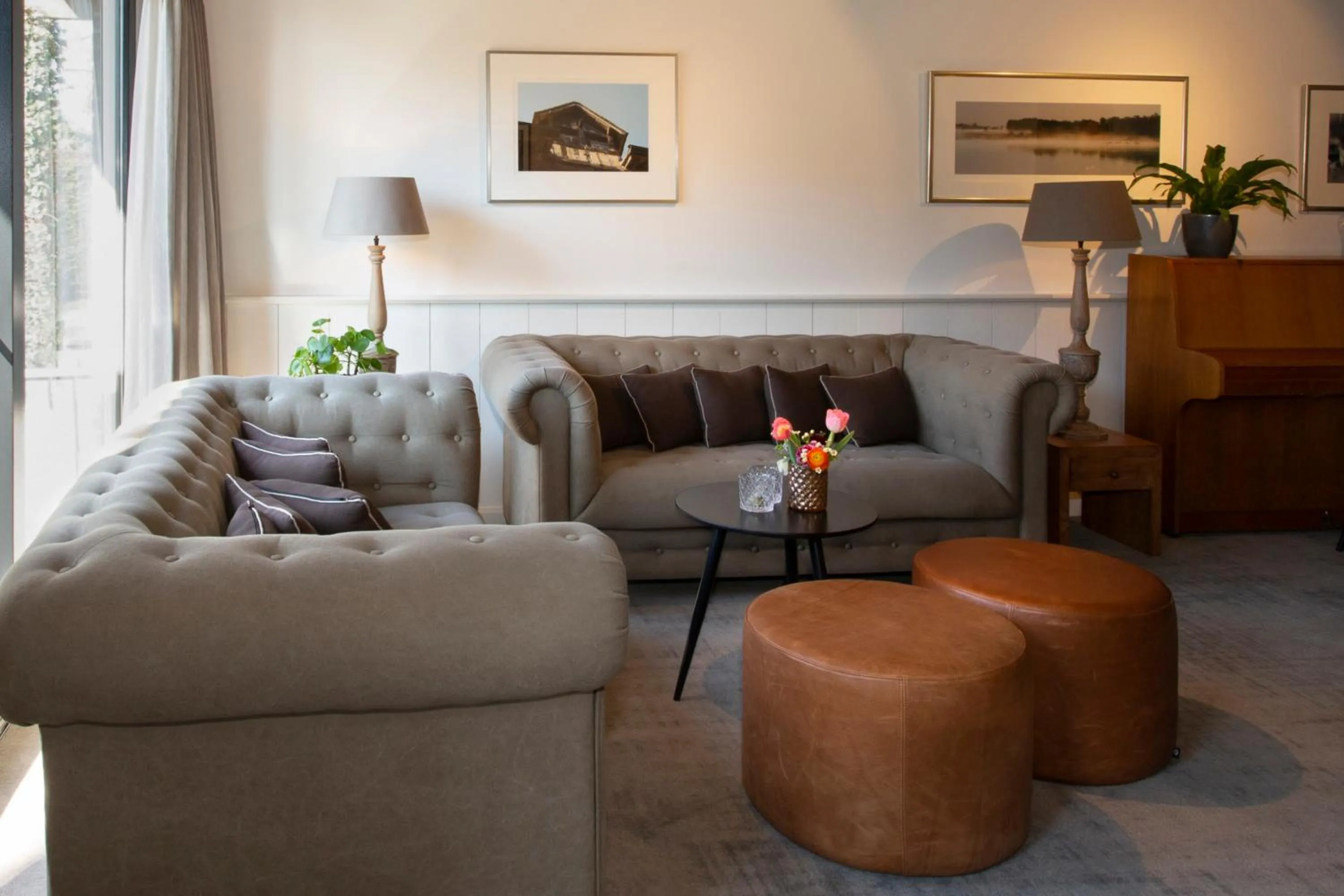 Seating area in Restaurant-Hotel de Watergeus