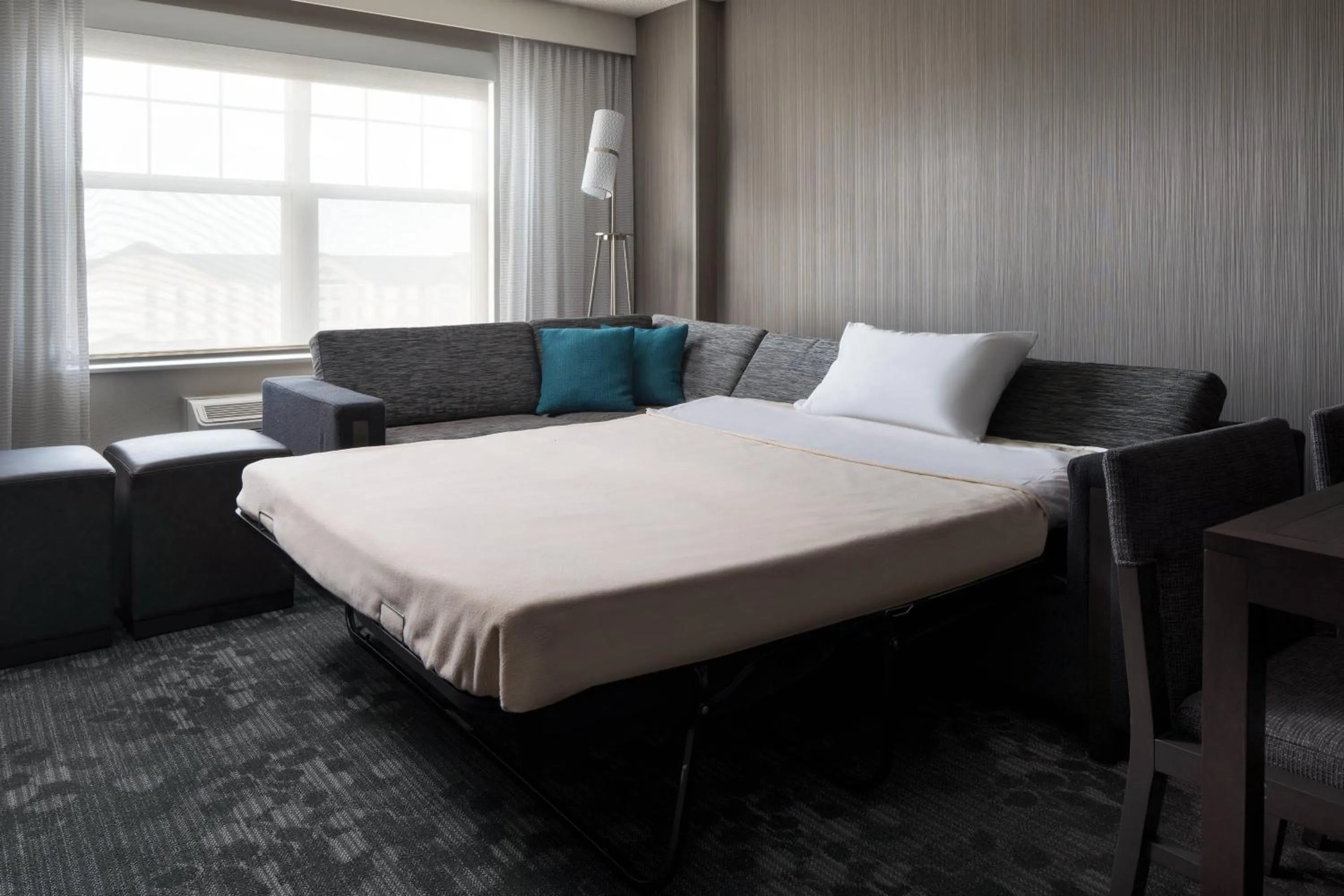 Photo of the whole room, Bed in Courtyard Denver Airport at Gateway Park