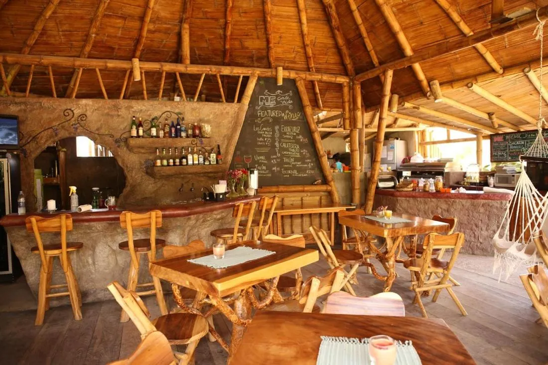 ME Hotel & Villas - Montañita Estates