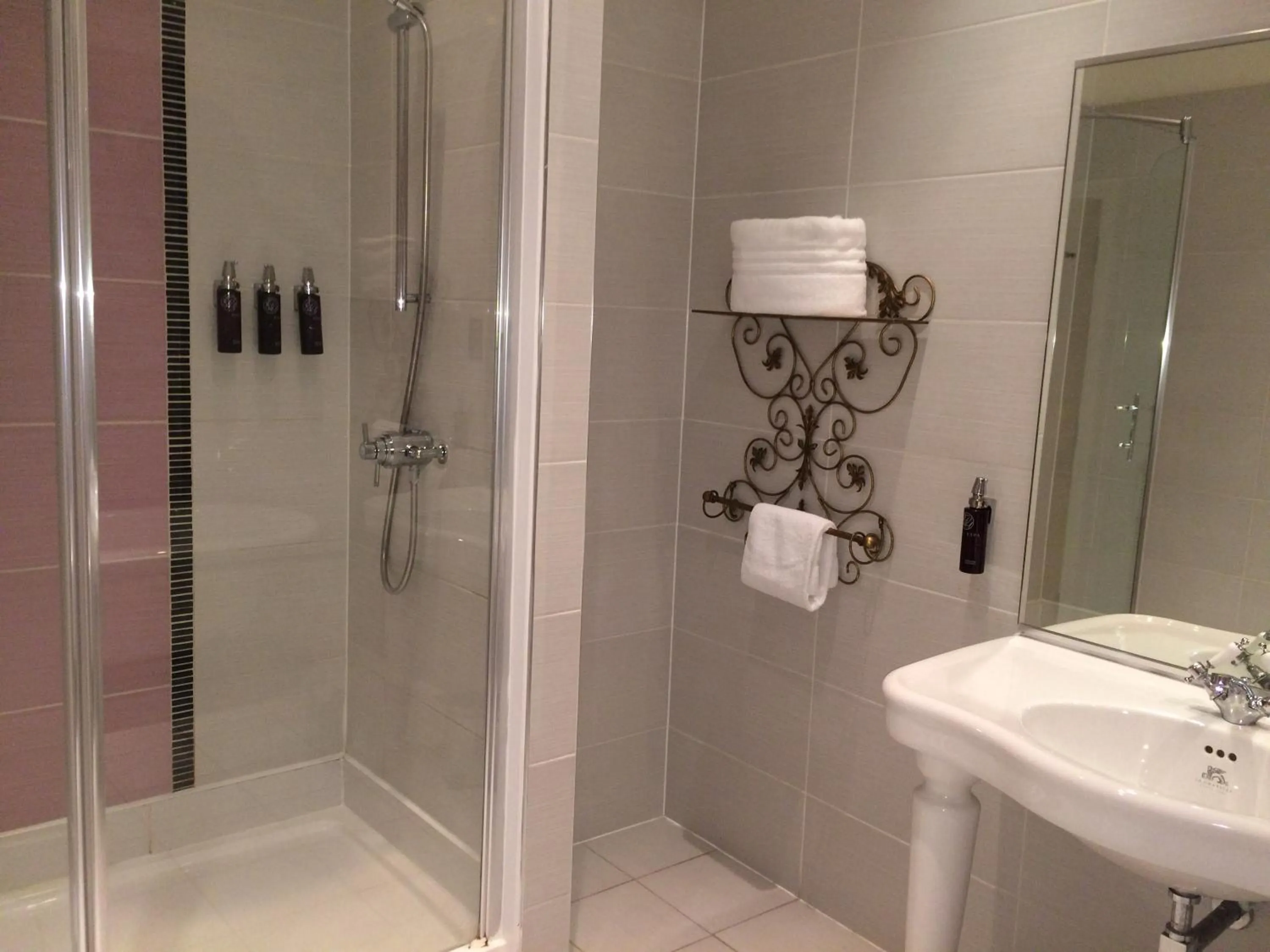 Bathroom in Orsett Hall